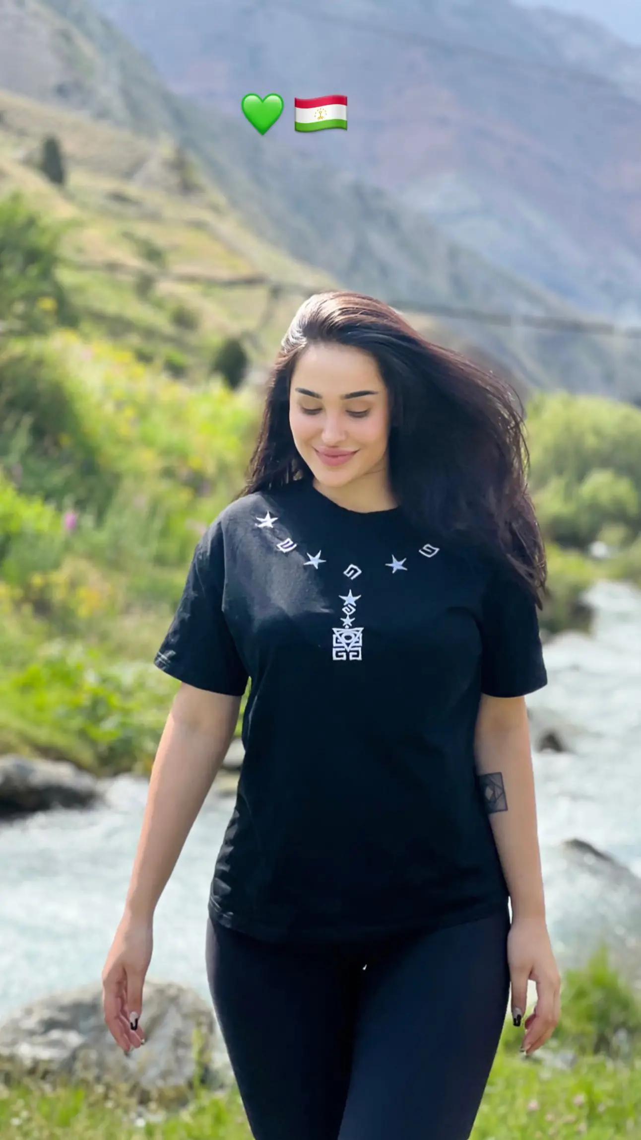 @Madina Aknazarova 🇹🇯