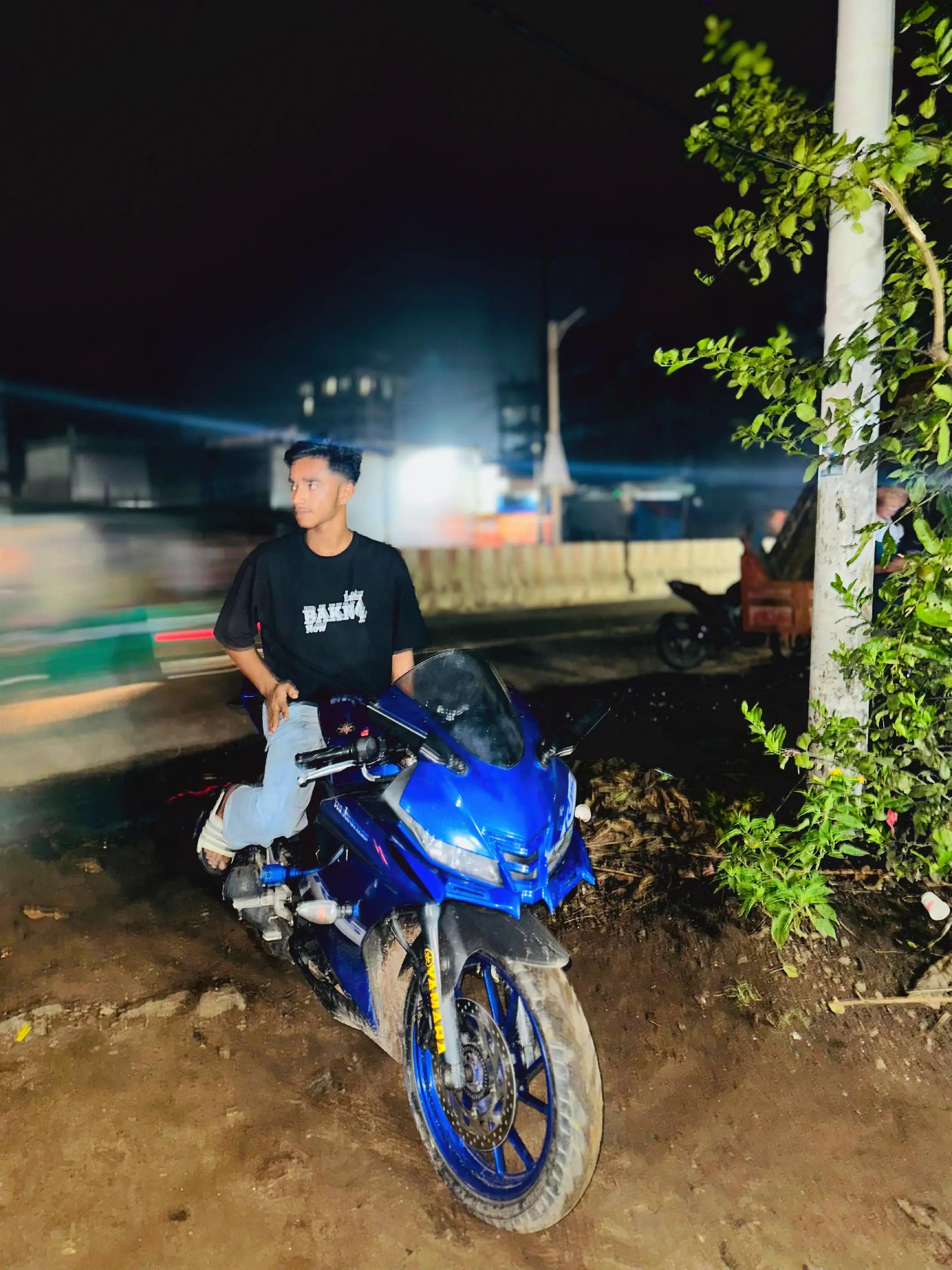 @𝐀𝐝𝐧𝐚𝐧 𝐉𝐢𝐦𝐨𝐧