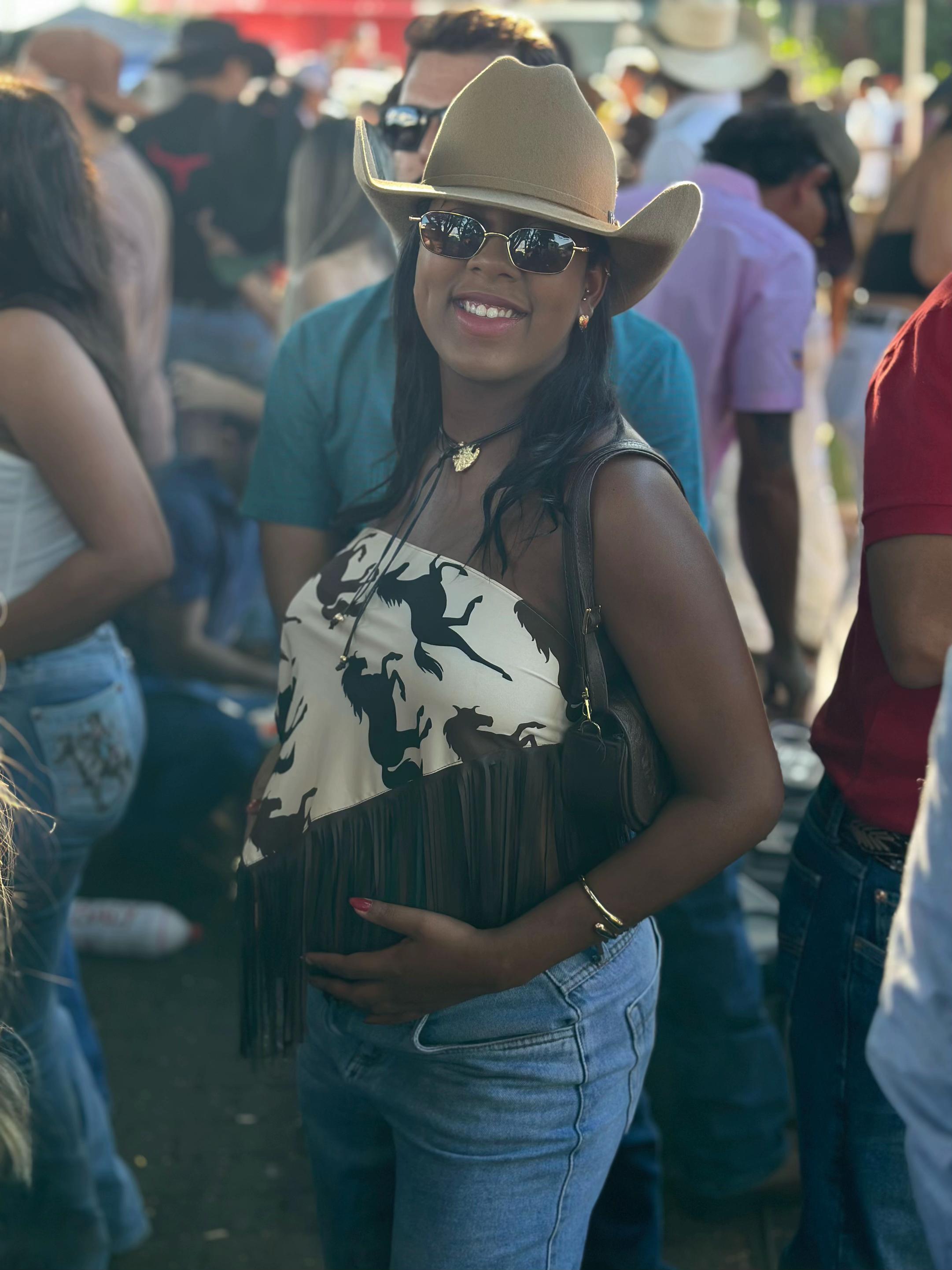 @Tays Moreira
