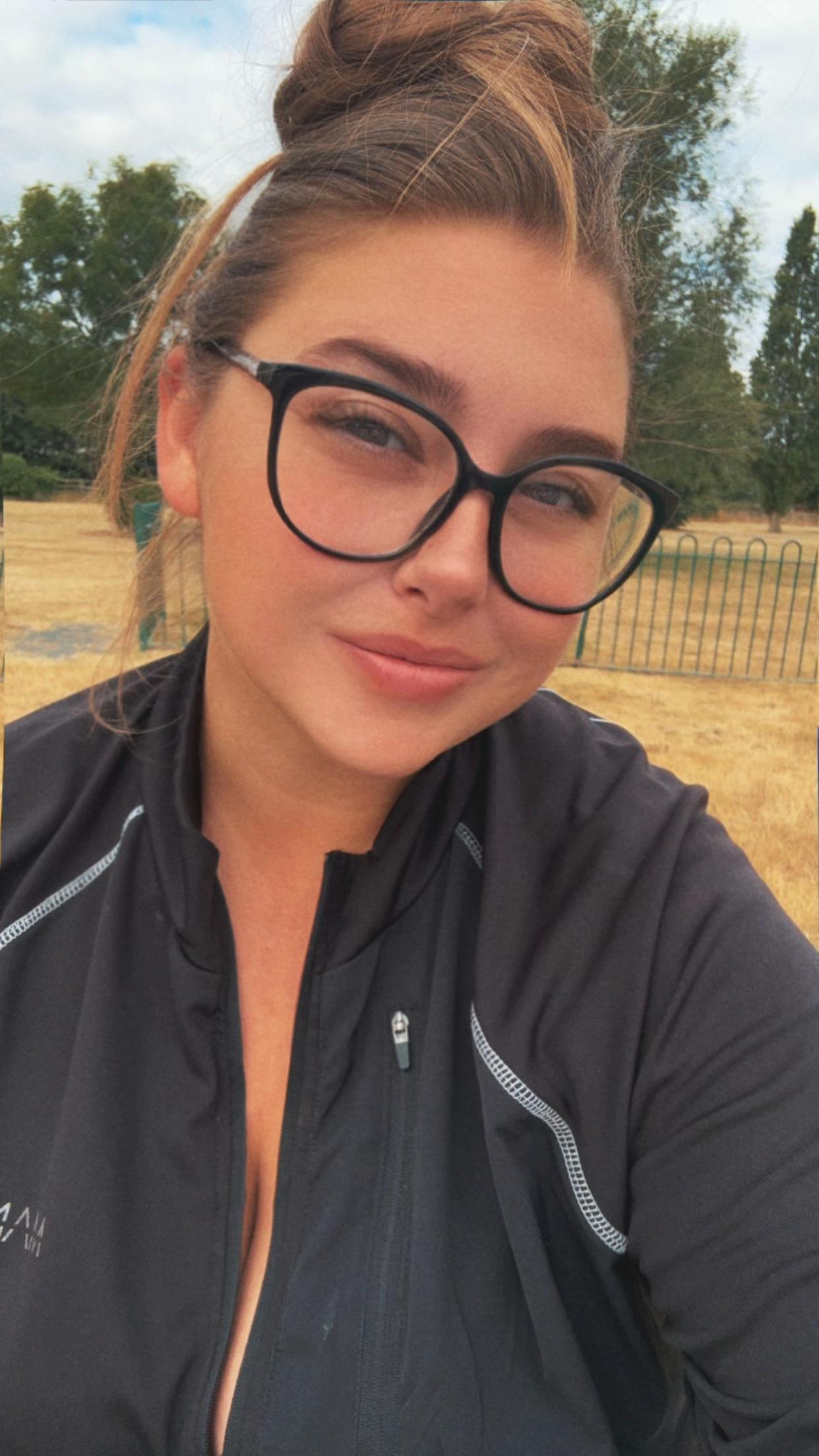 @LusciousLaurax