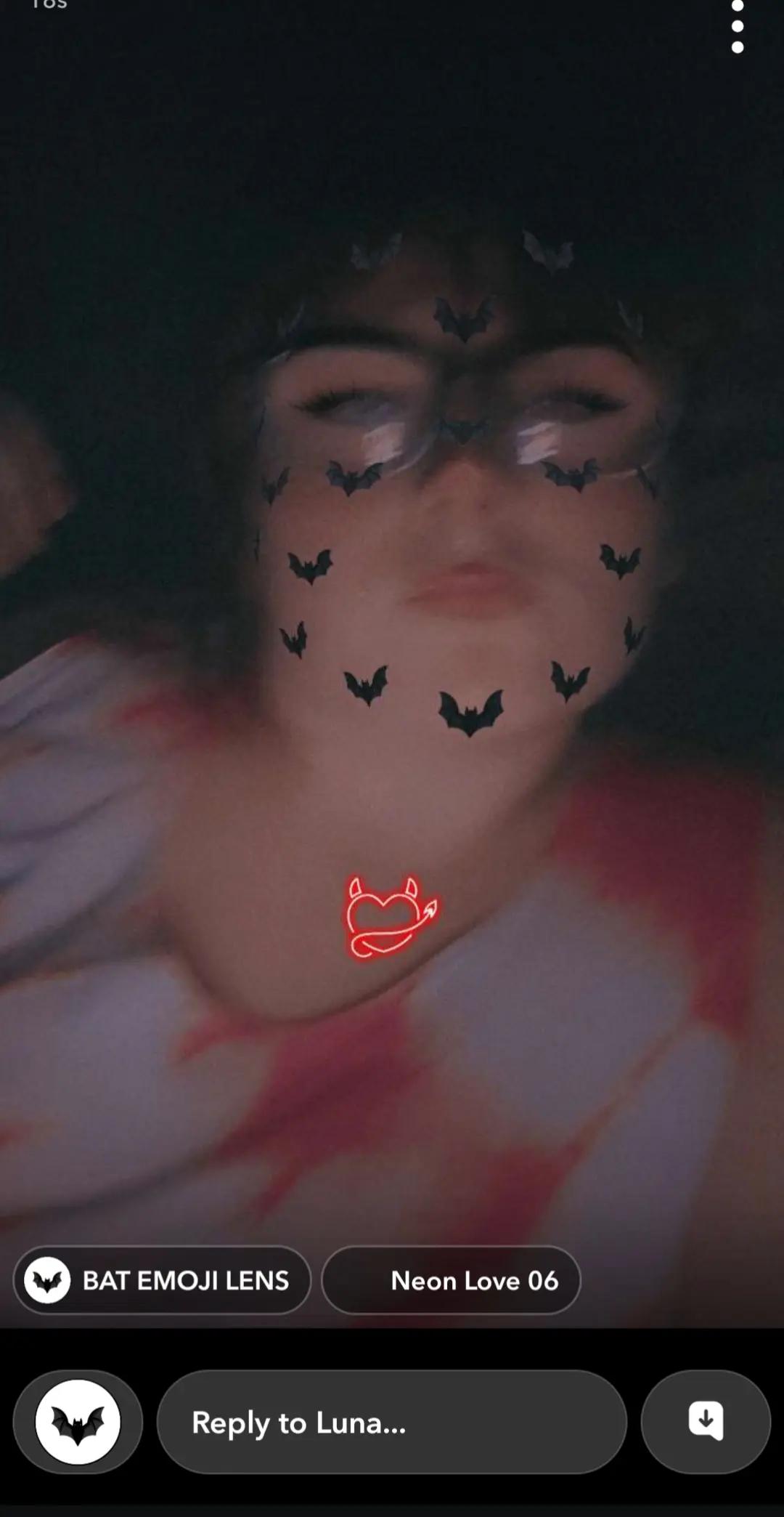 @Luna