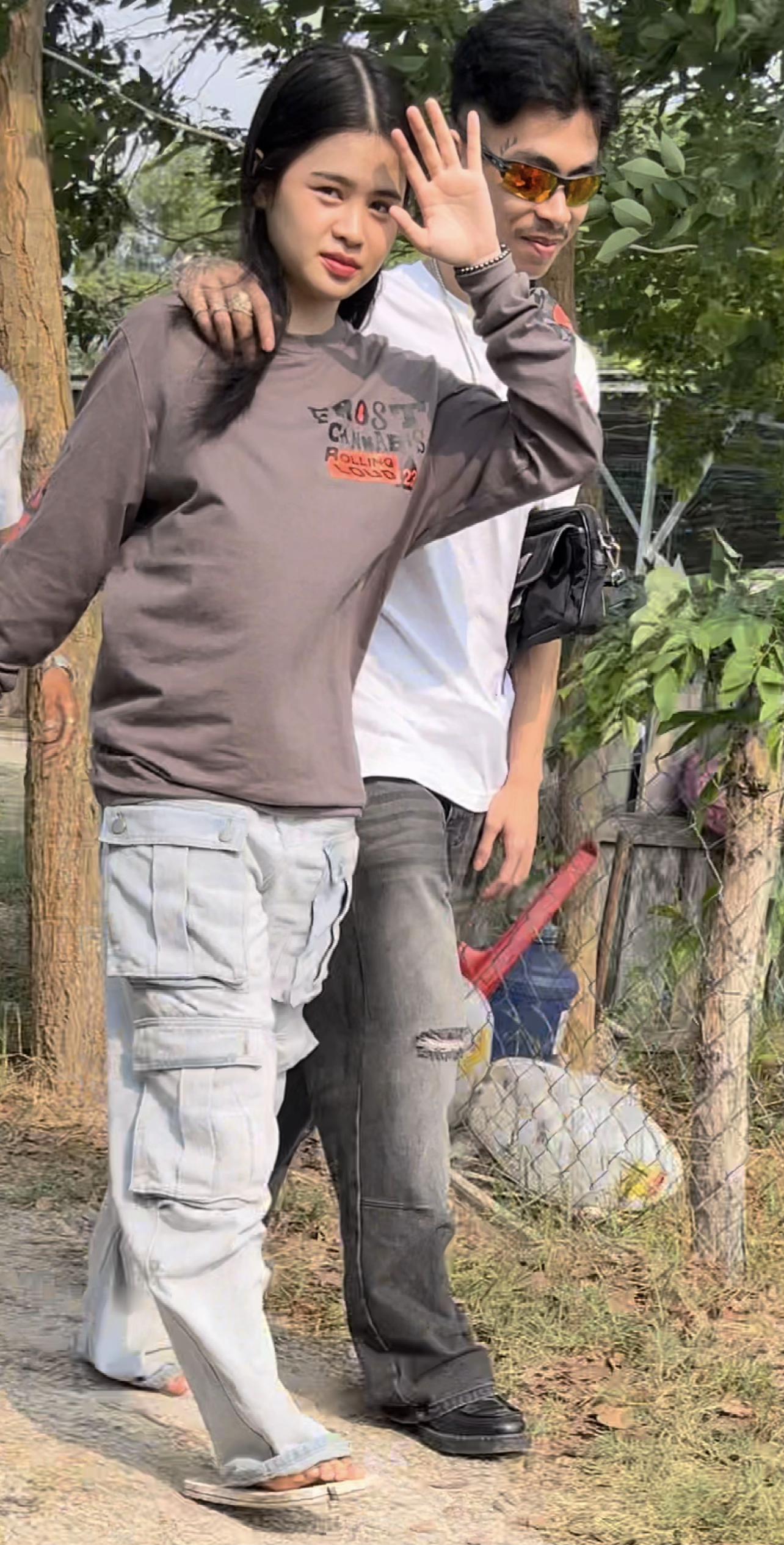@陈 ៚ 陈(ក្មេងរត់កង់បី) T4.22🛺🦌
