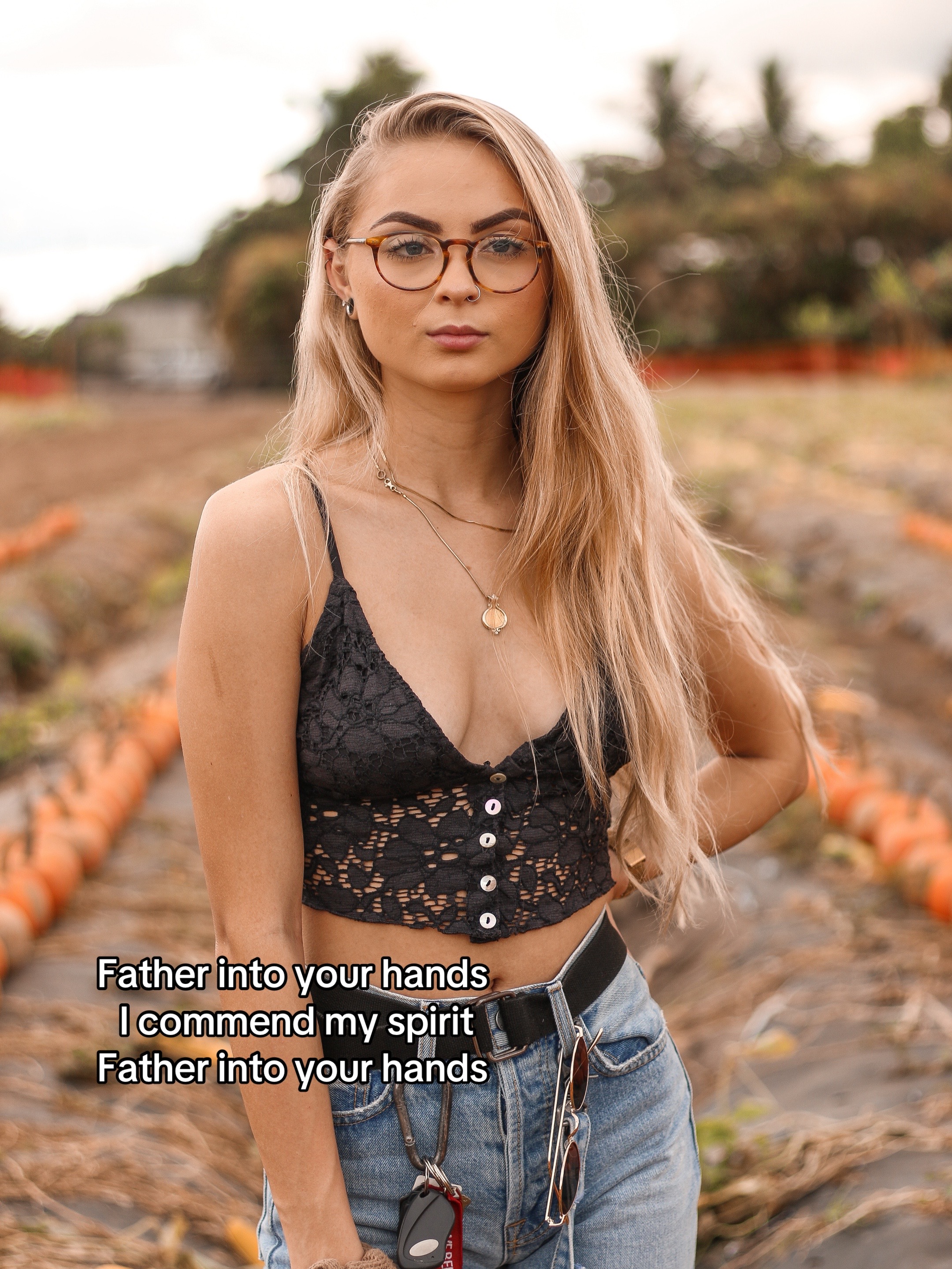 @Tara | Alt Fashion Inspo 🖤⛓️