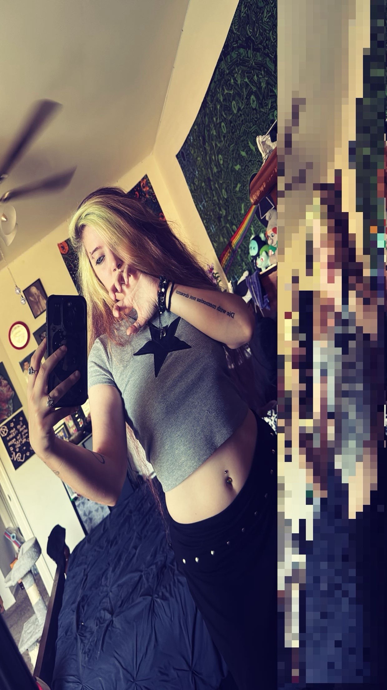 @alie🌌🪼