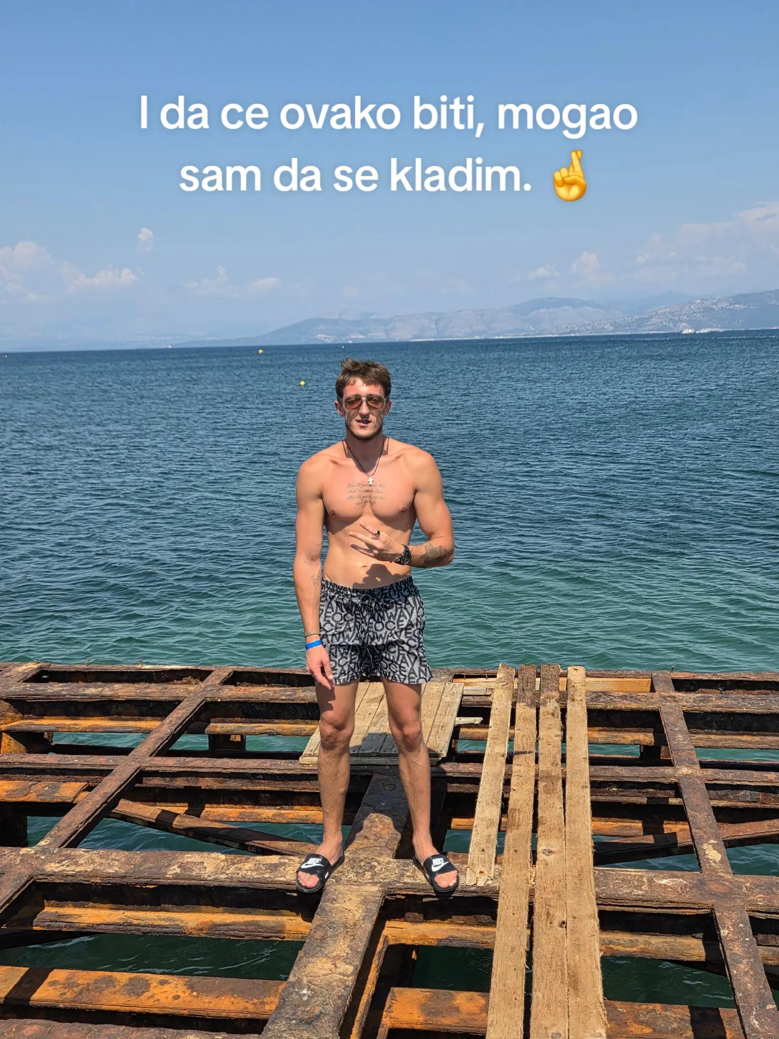@Cukii99
