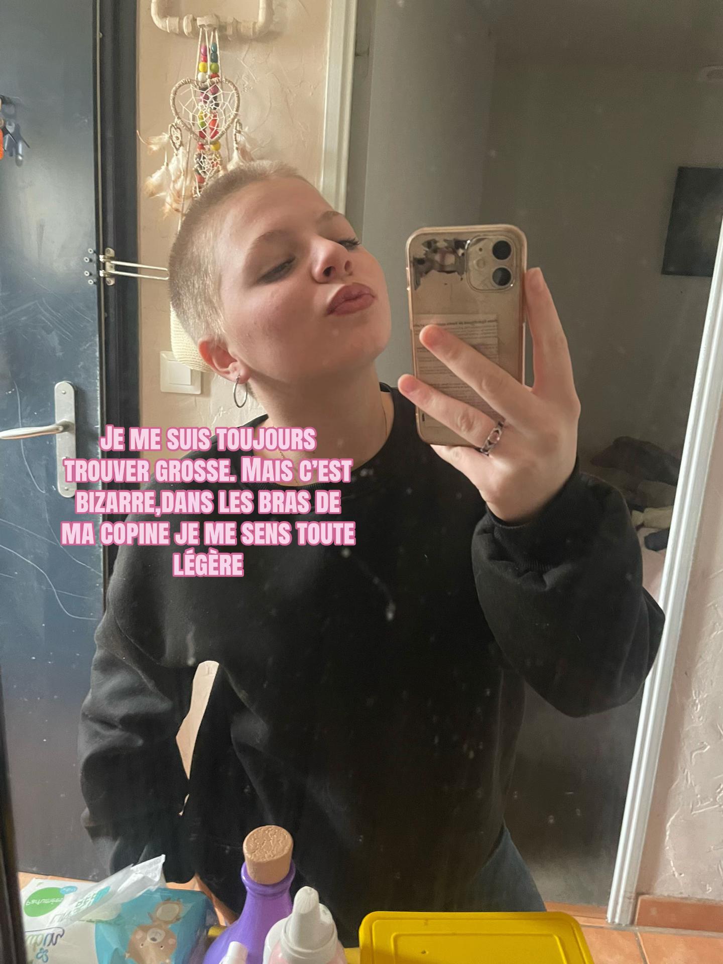 @𝓶𝓲𝓷𝓲 𝓬𝓪𝓽𝓸𝓾