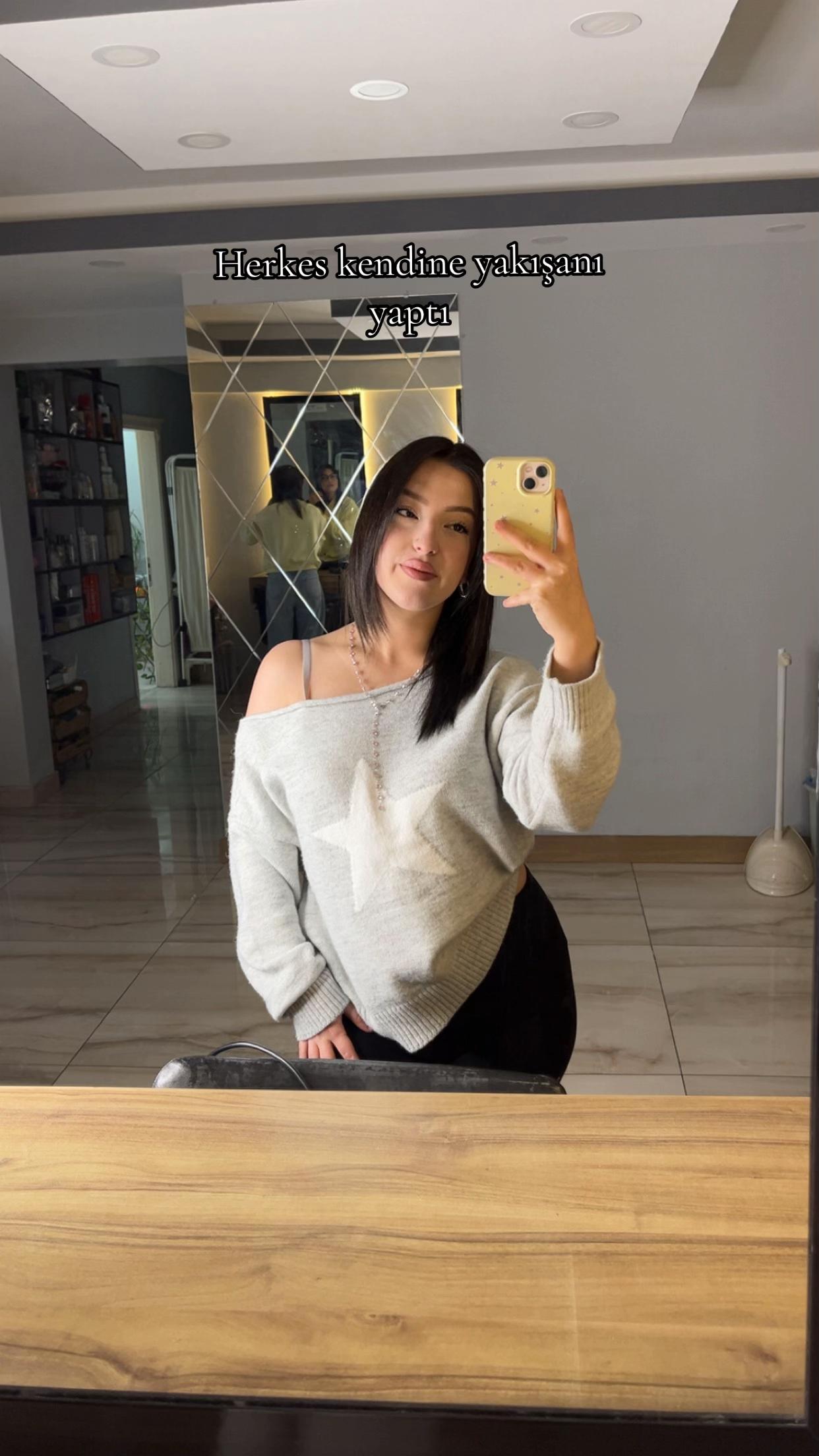 @&pound;lmas