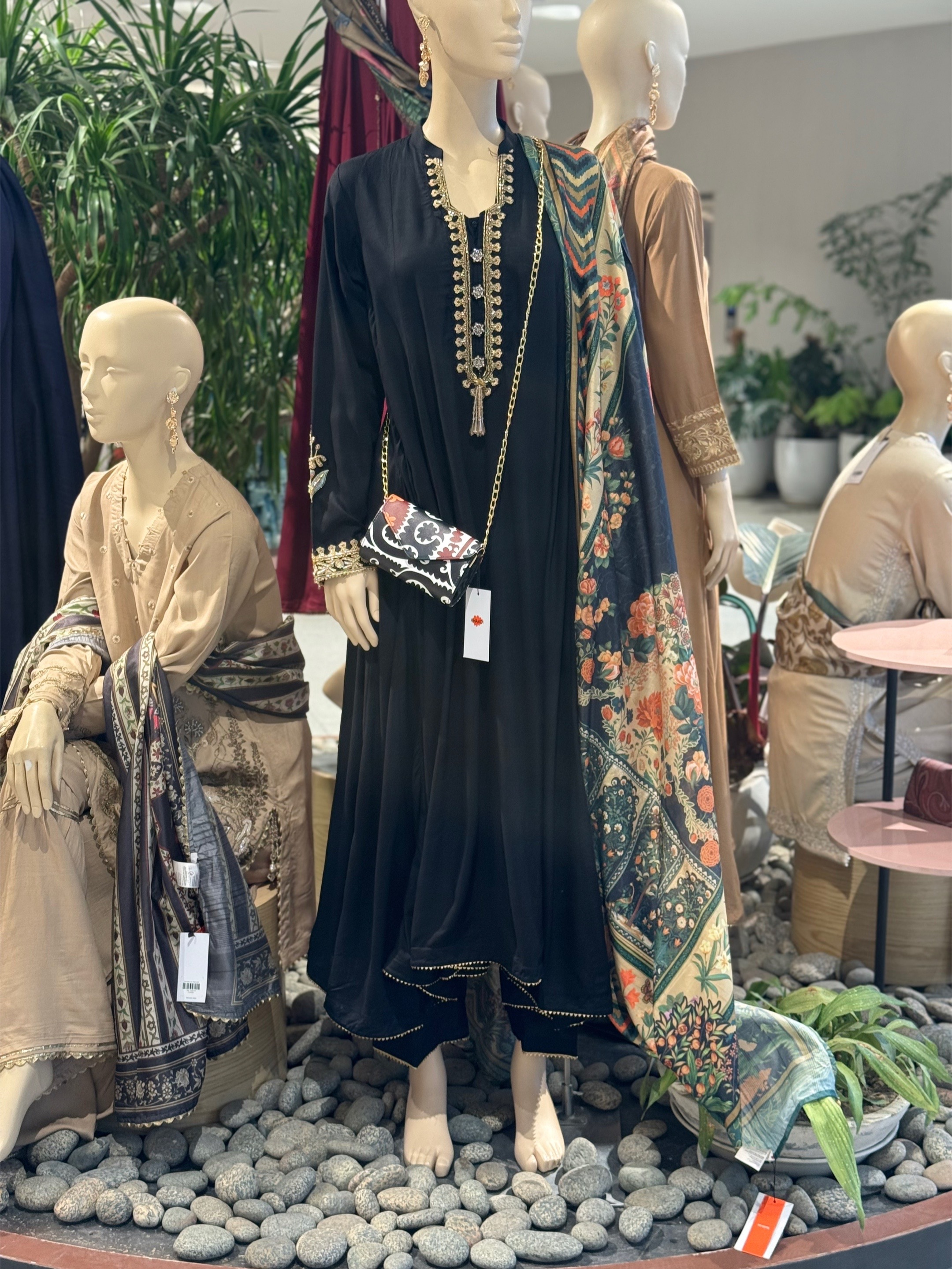 @FashionPoint.uk