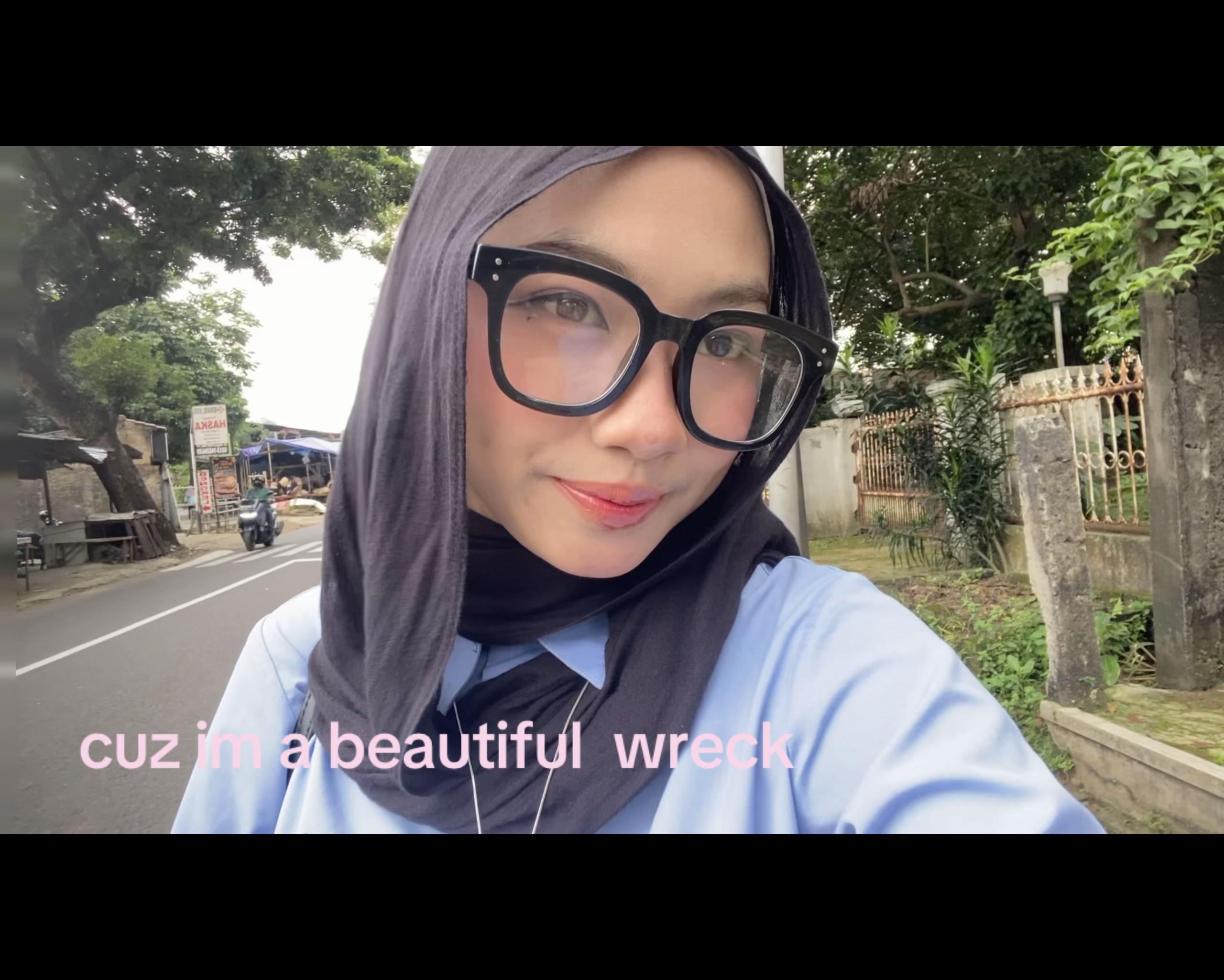 @amisyazr