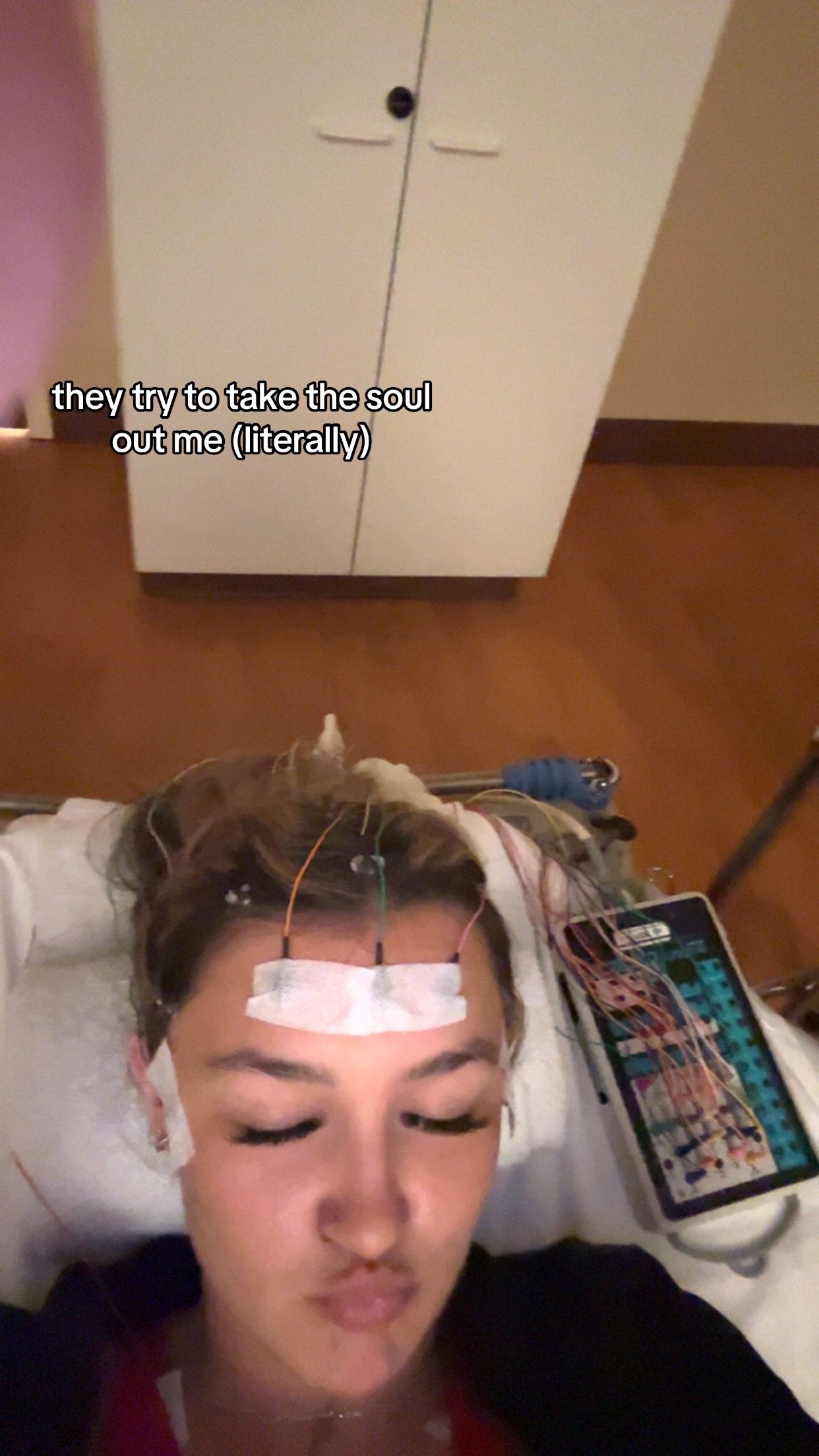 @๐๐ถ๐น๐น๐พ๐ ๐๐๐๐♠๏ธ