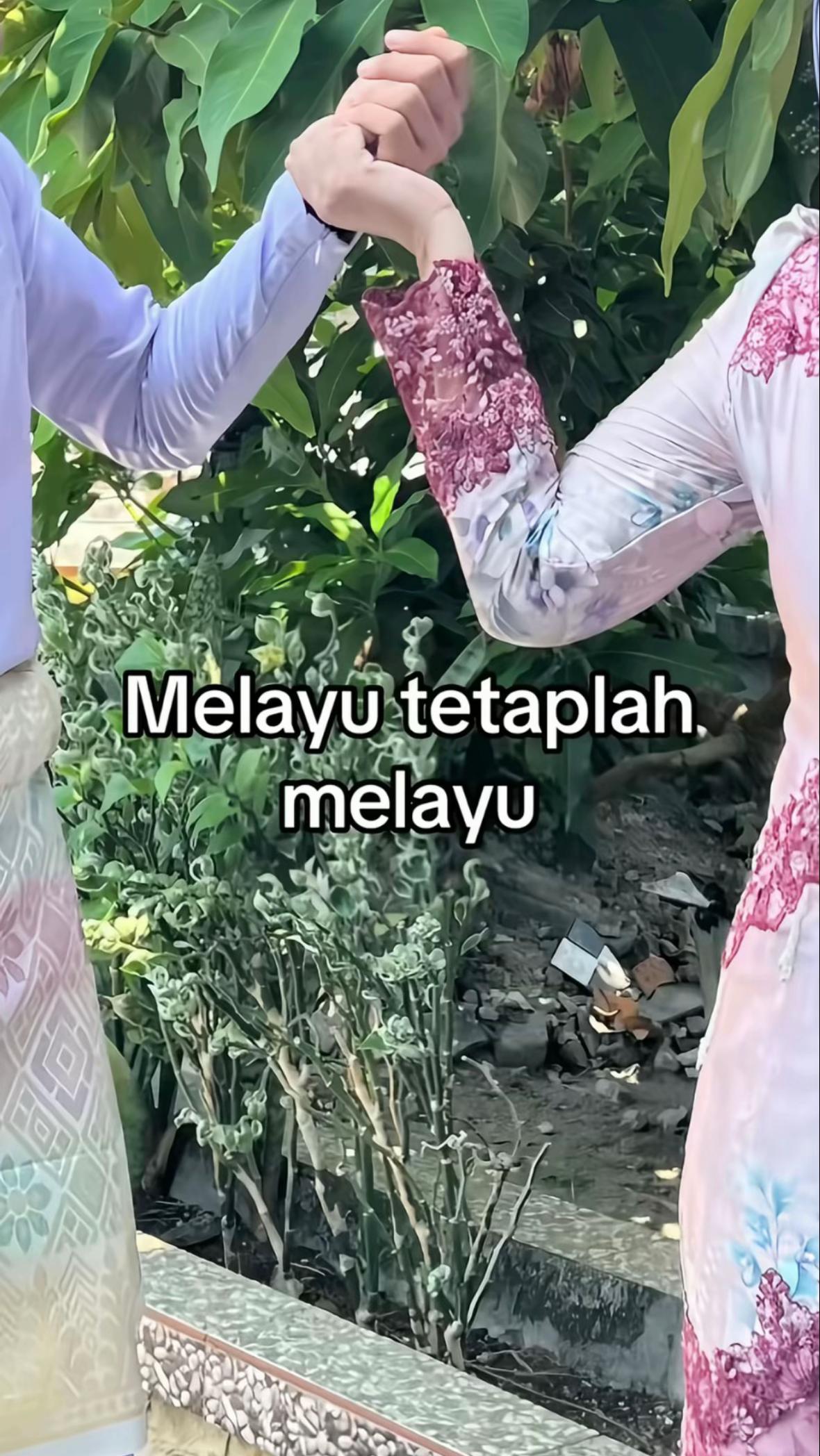 @T A S Y A