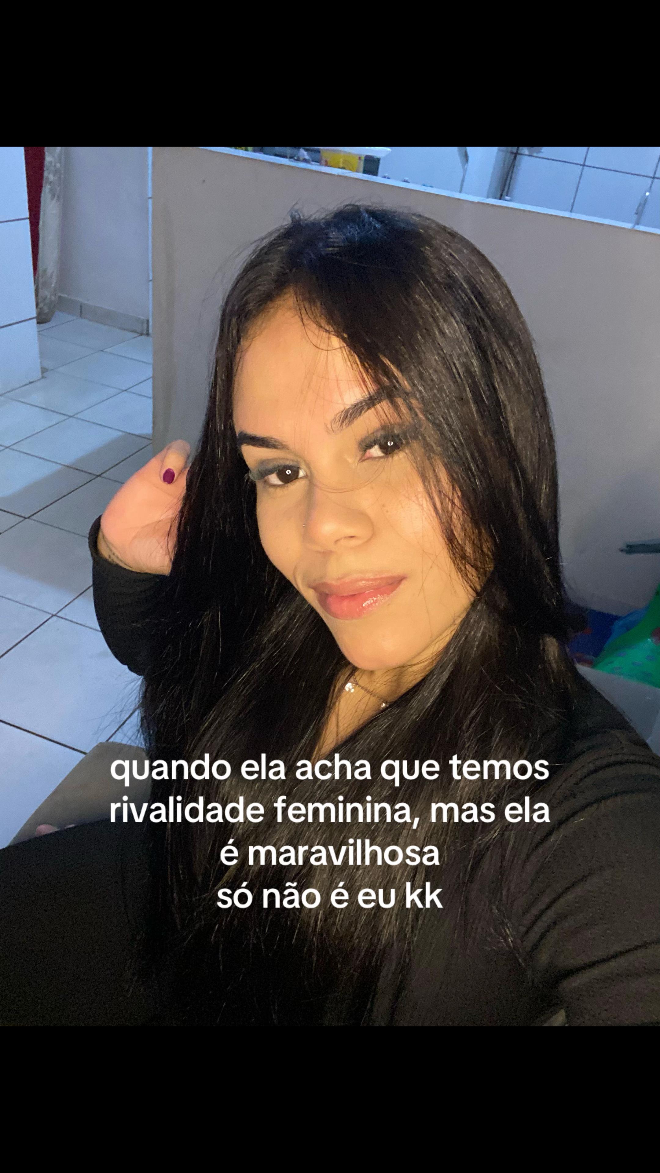 @Briéli