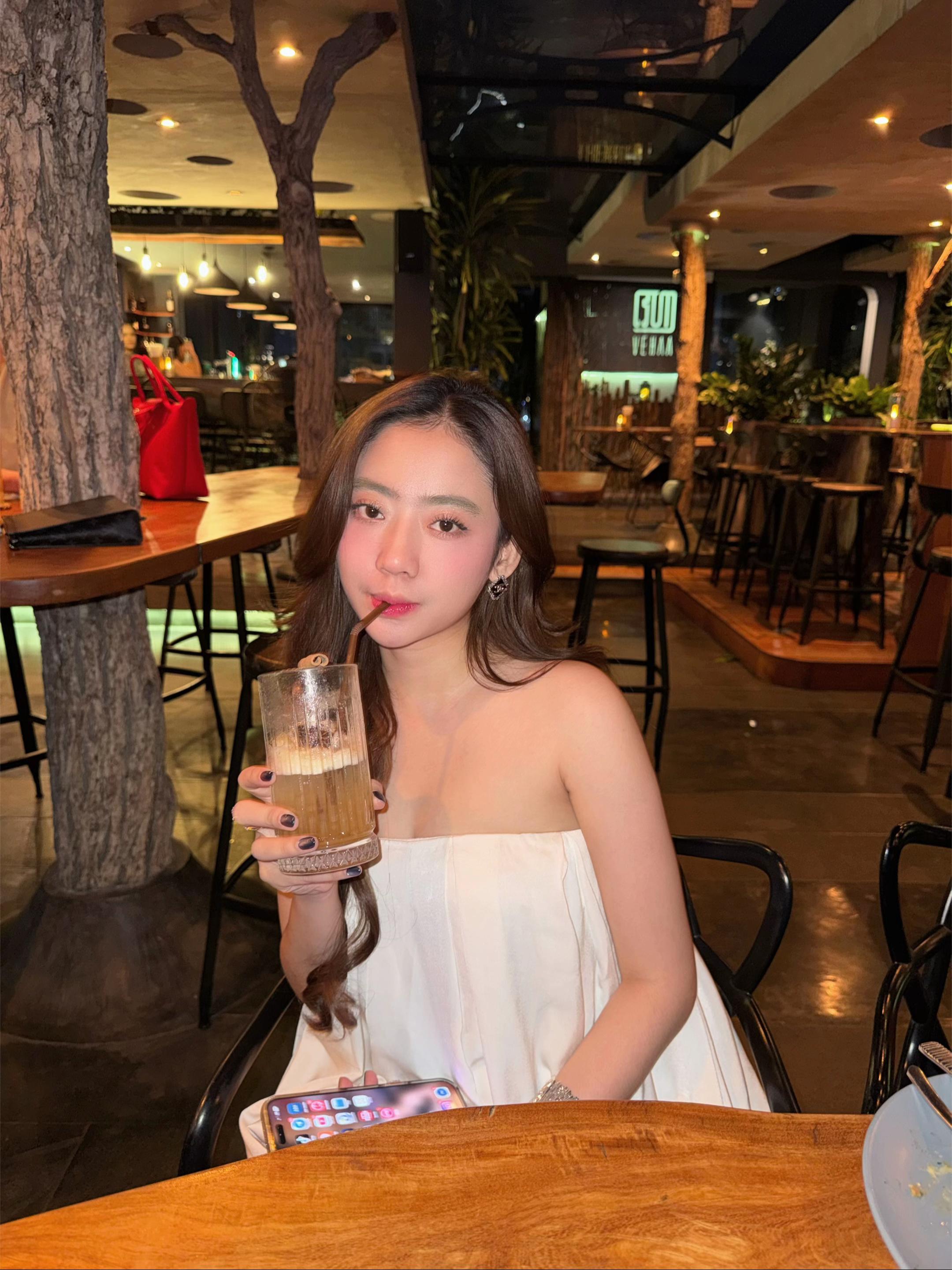 @Cherry✨