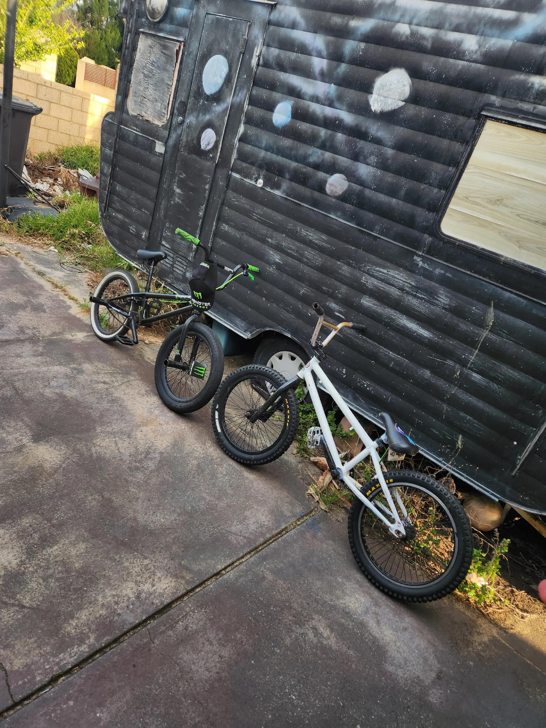 @mønst3r-bmx¹⁹
