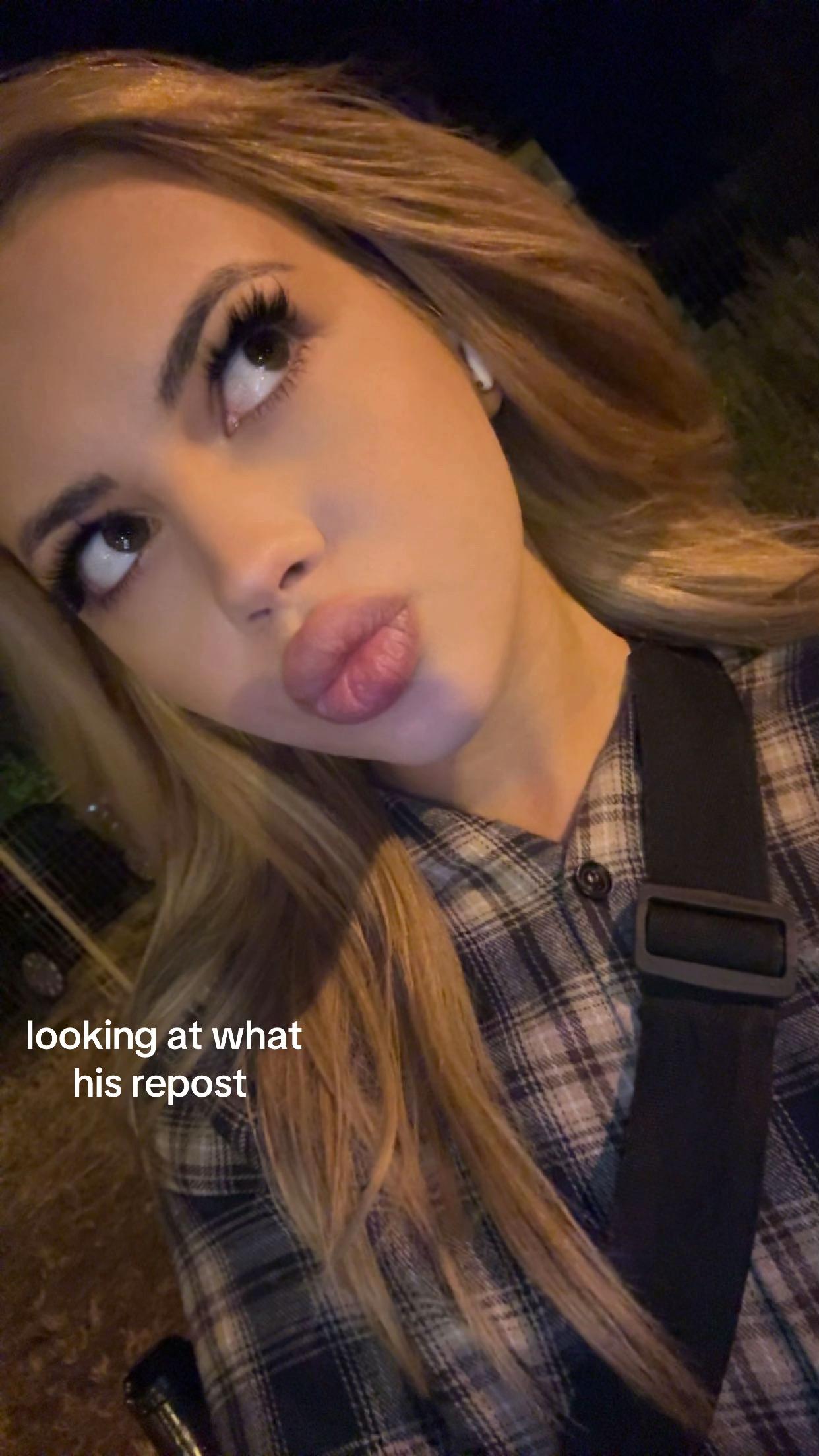 @Iulia🎀