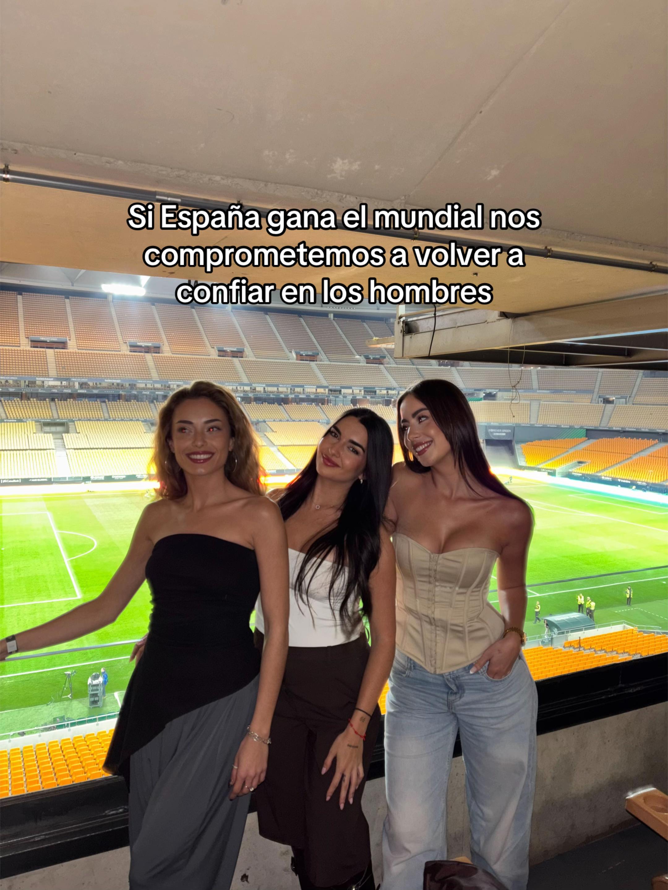 @Anakelly &Aacute;lvarez