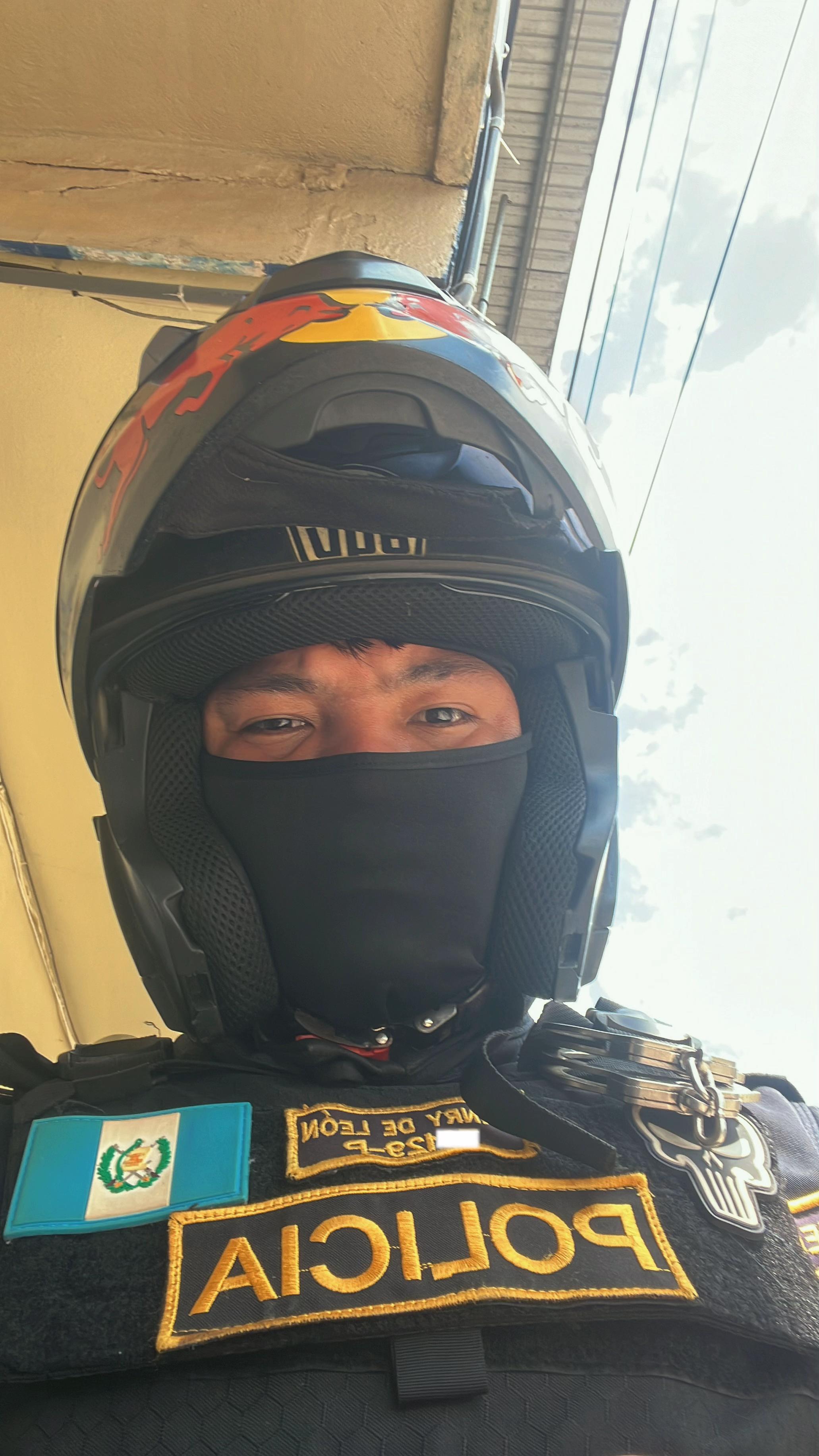 @De León R6