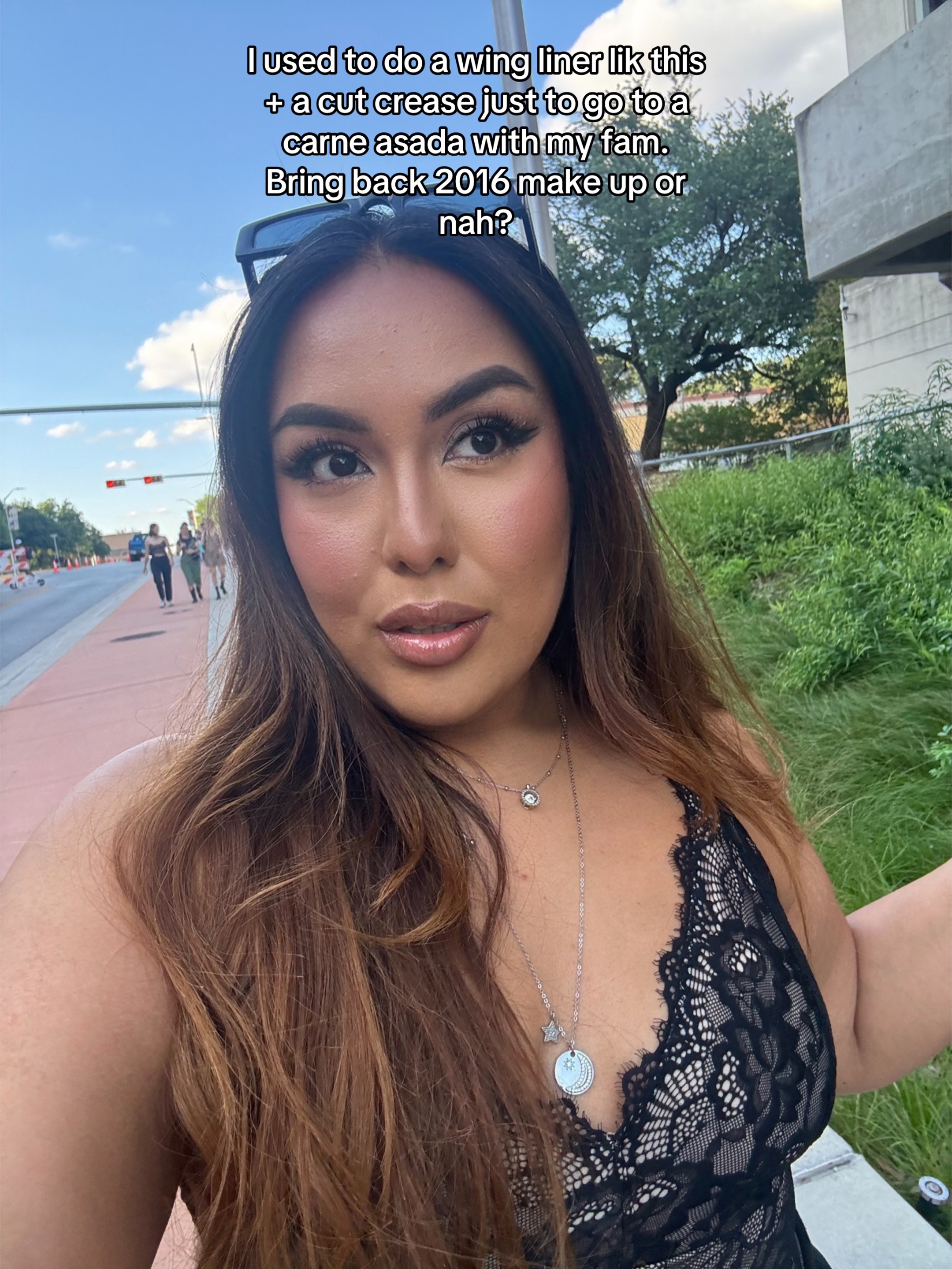 @Liz Noza