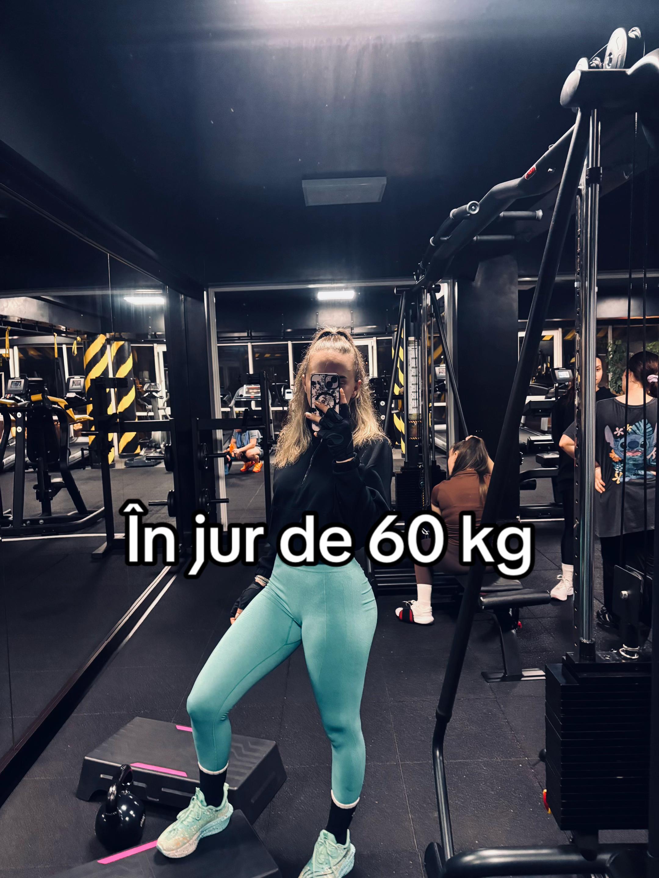 @Andreea R&icirc;nziș