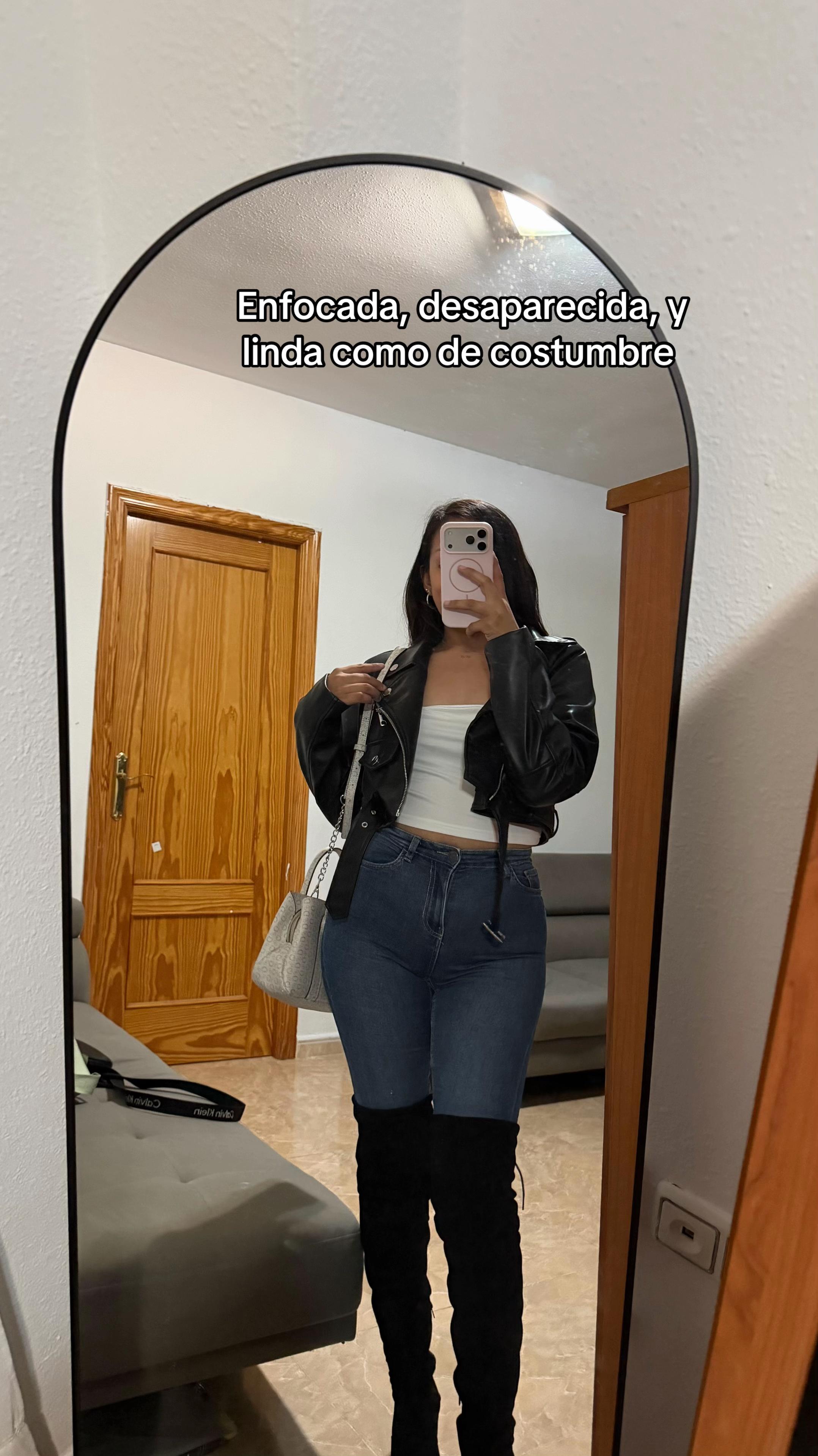 @Ariadna SL
