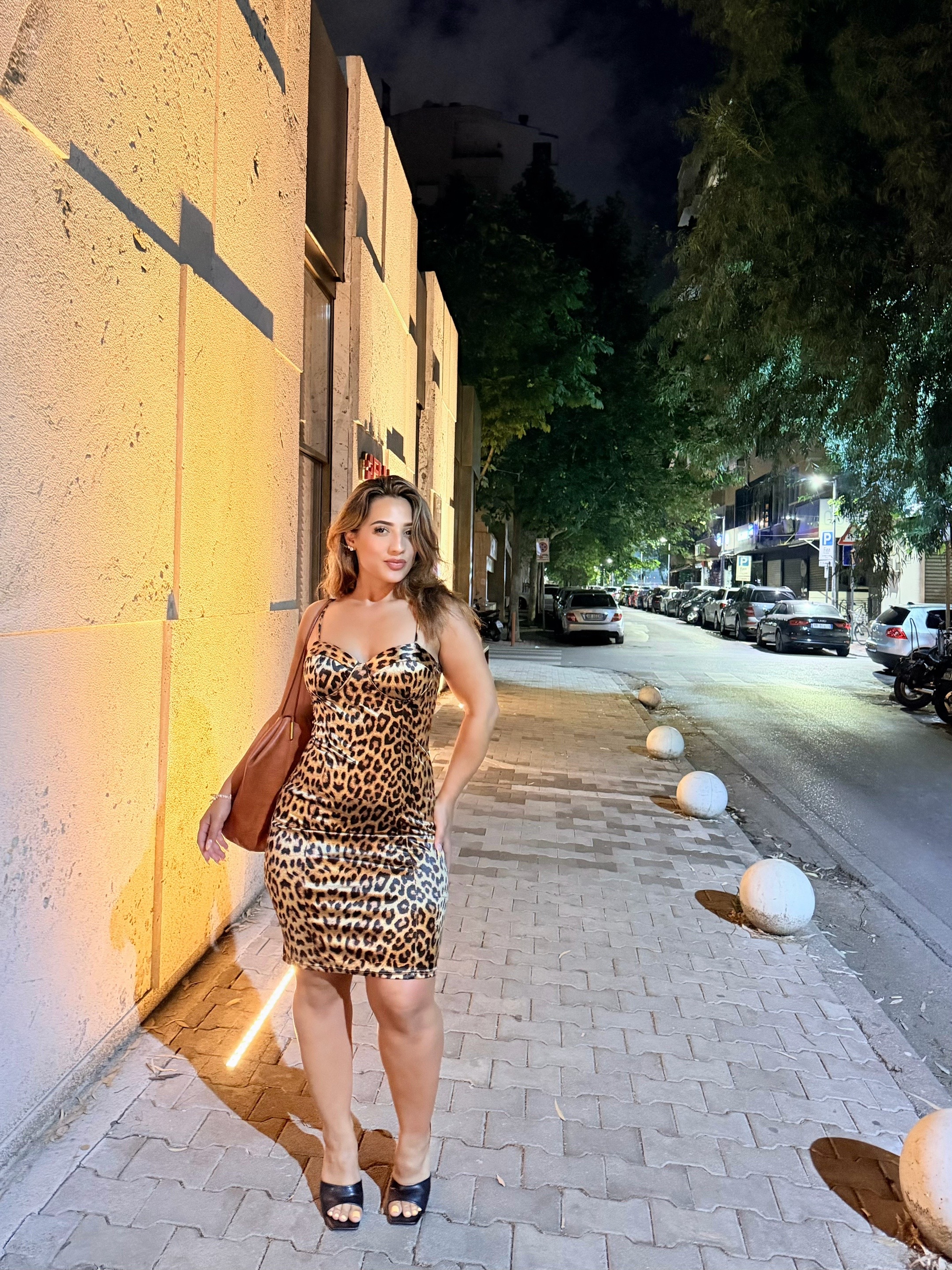 @Angjelina