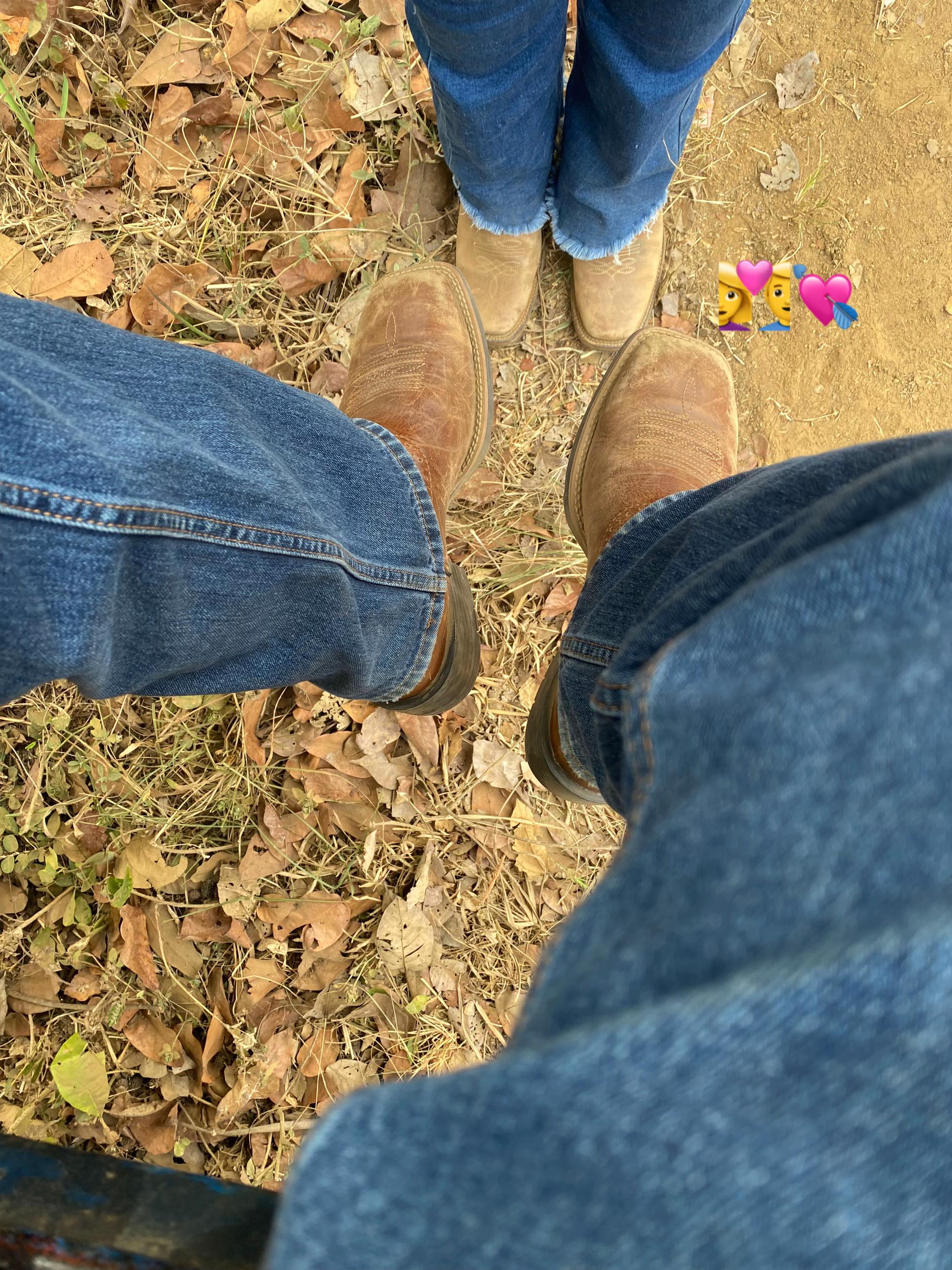 @https_carlos.22