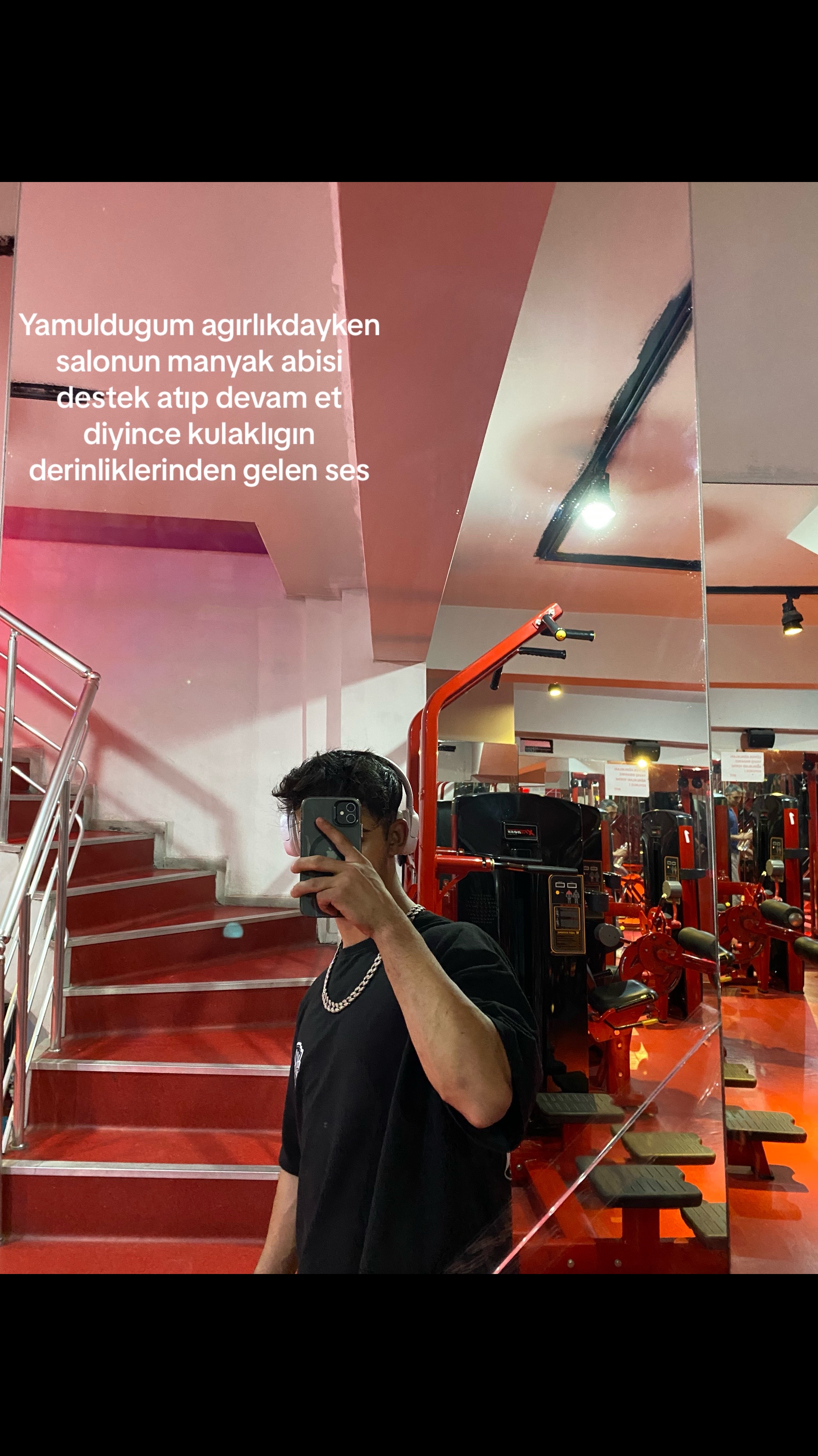 @v4hit