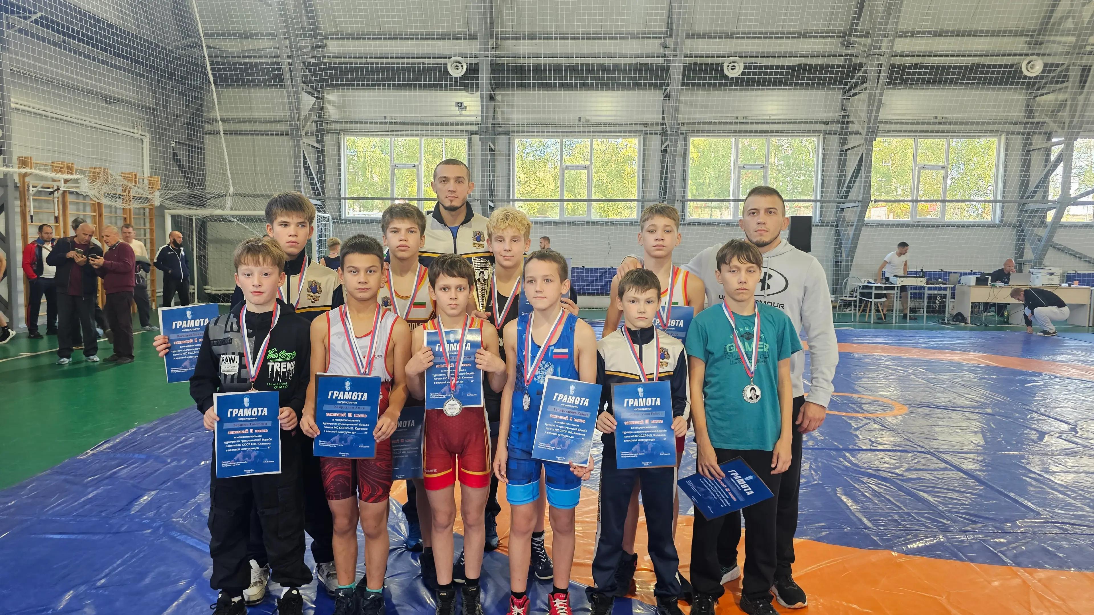 @Wrestling coach🤼♂️