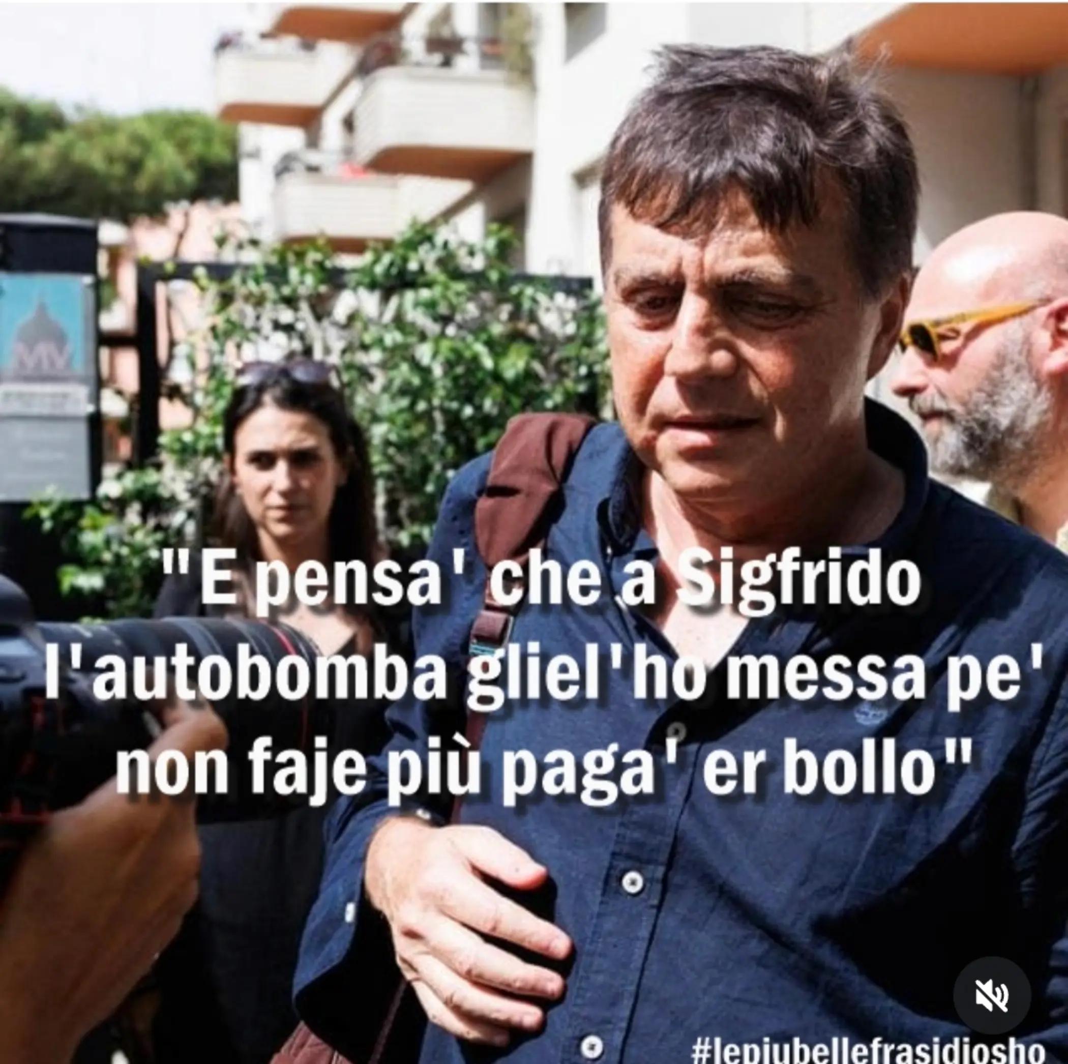@grazia1817 ti segue