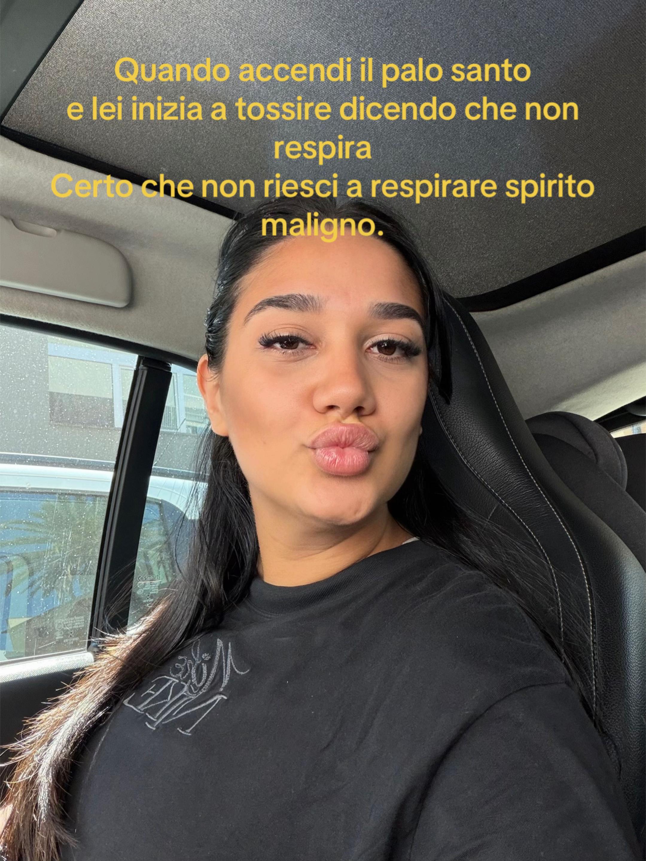 @R🤭
