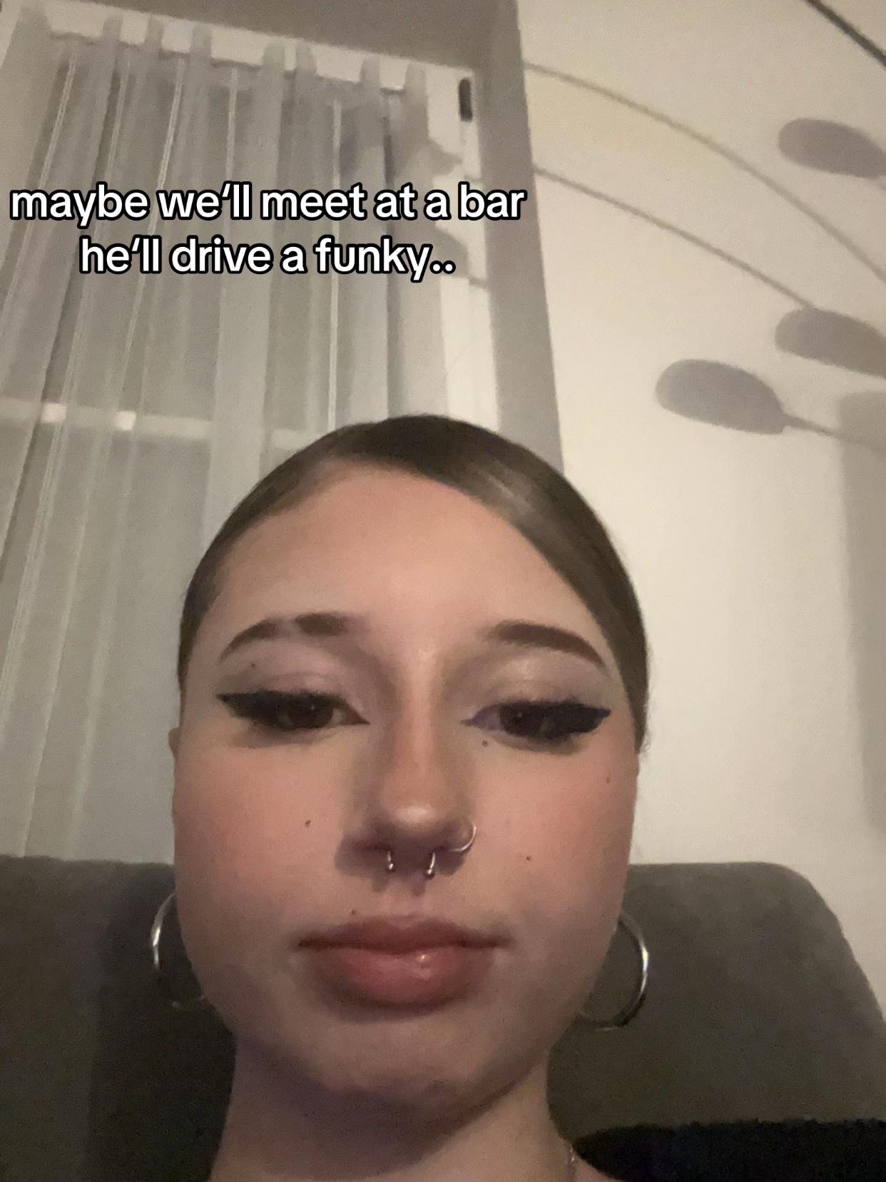 @𝖺𝗅𝗂𝗇𝖺