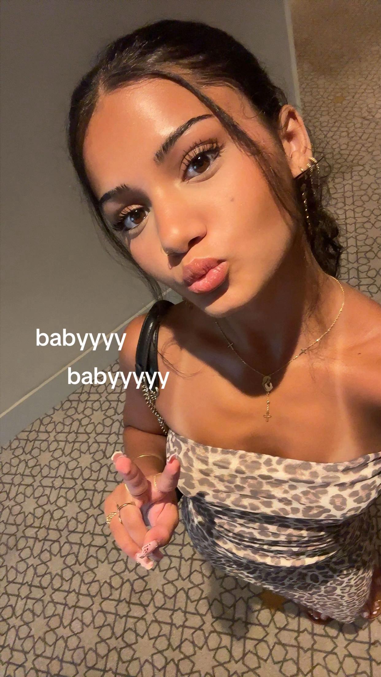 @𝐕𝐚𝐥𝐞𝐧𝐭𝐢𝐧𝐚🎀