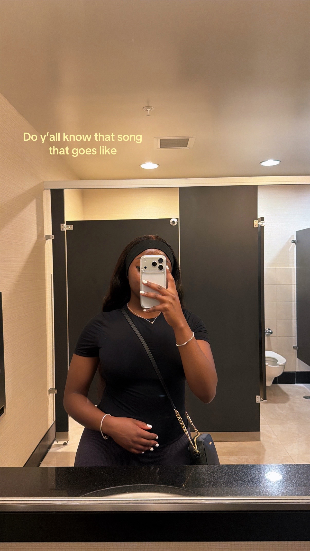 @chels 💋