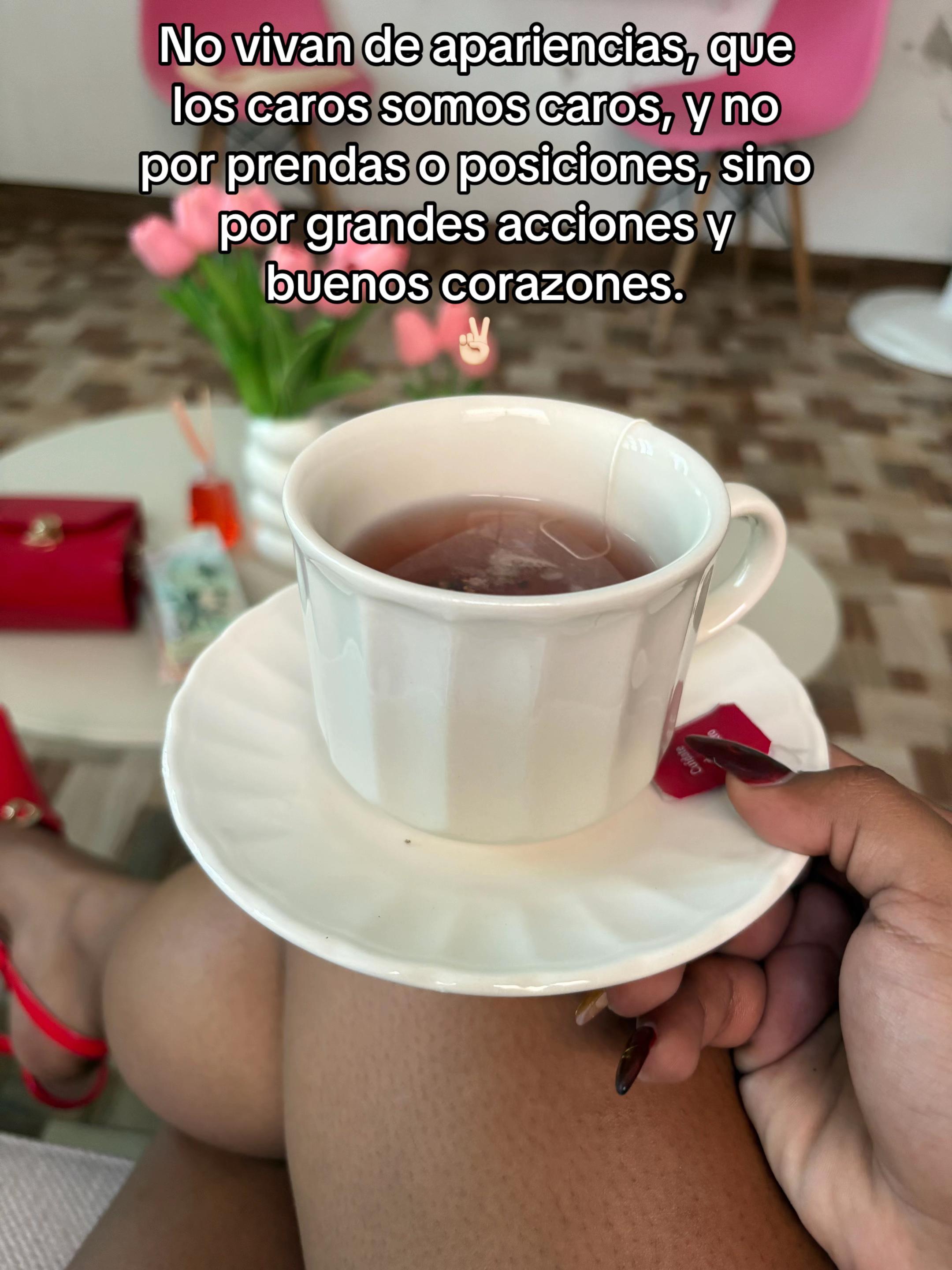 @Vanessa La De KIUTTY