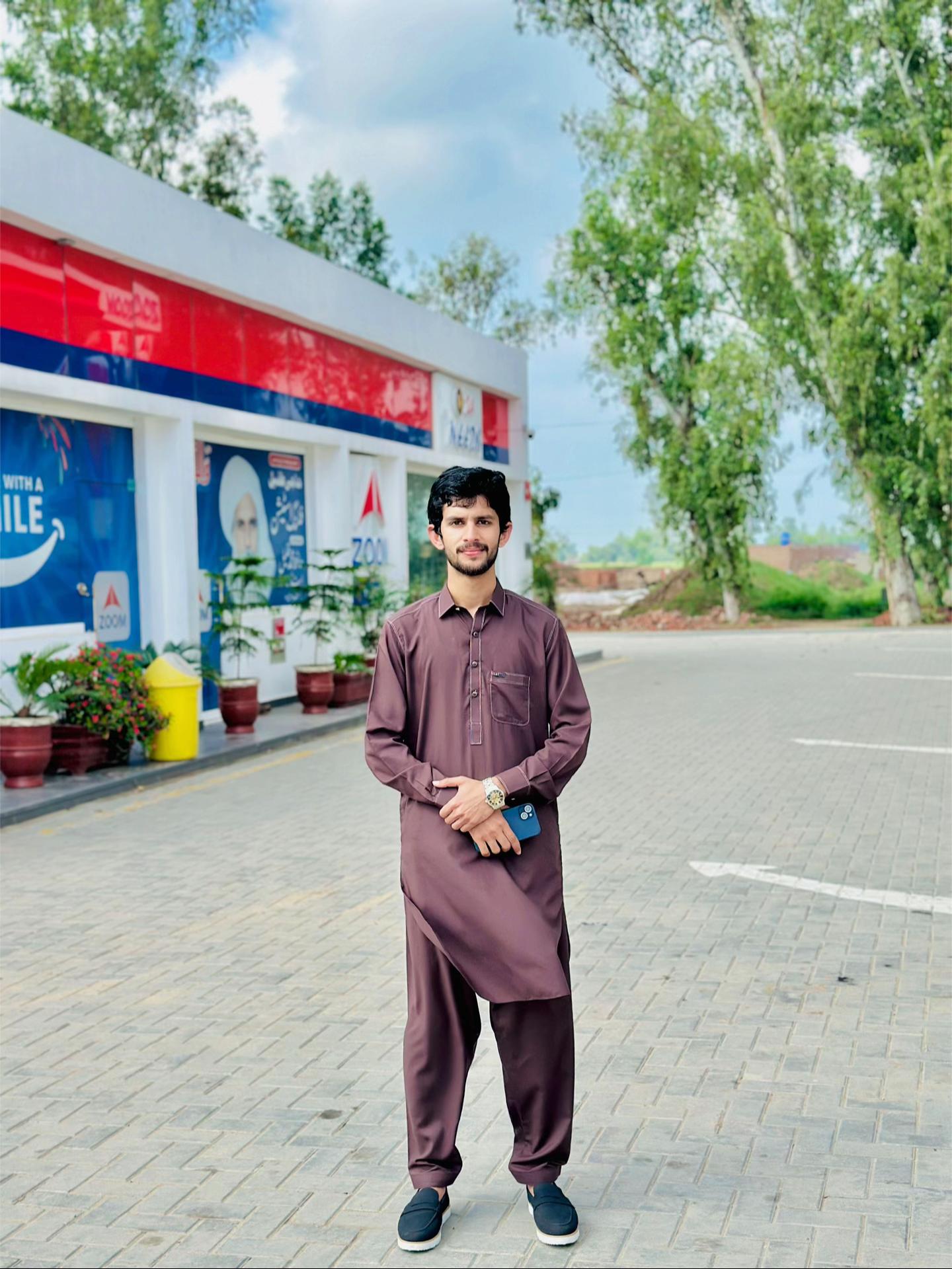 @میاں اسامہ 💸