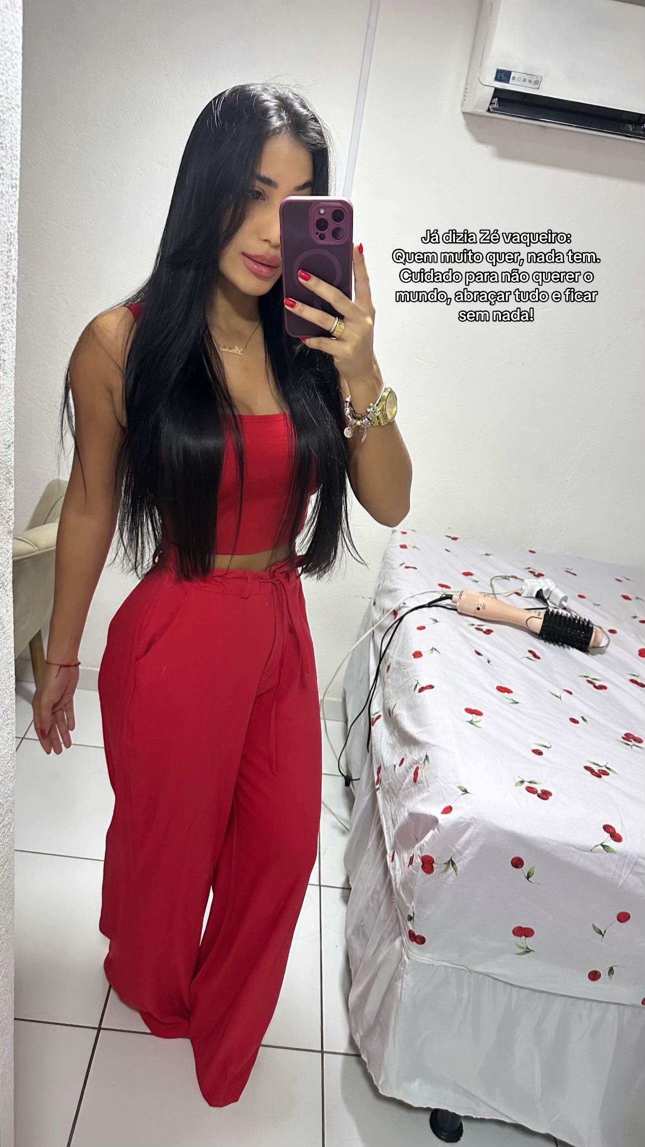@Lavínia Muniz