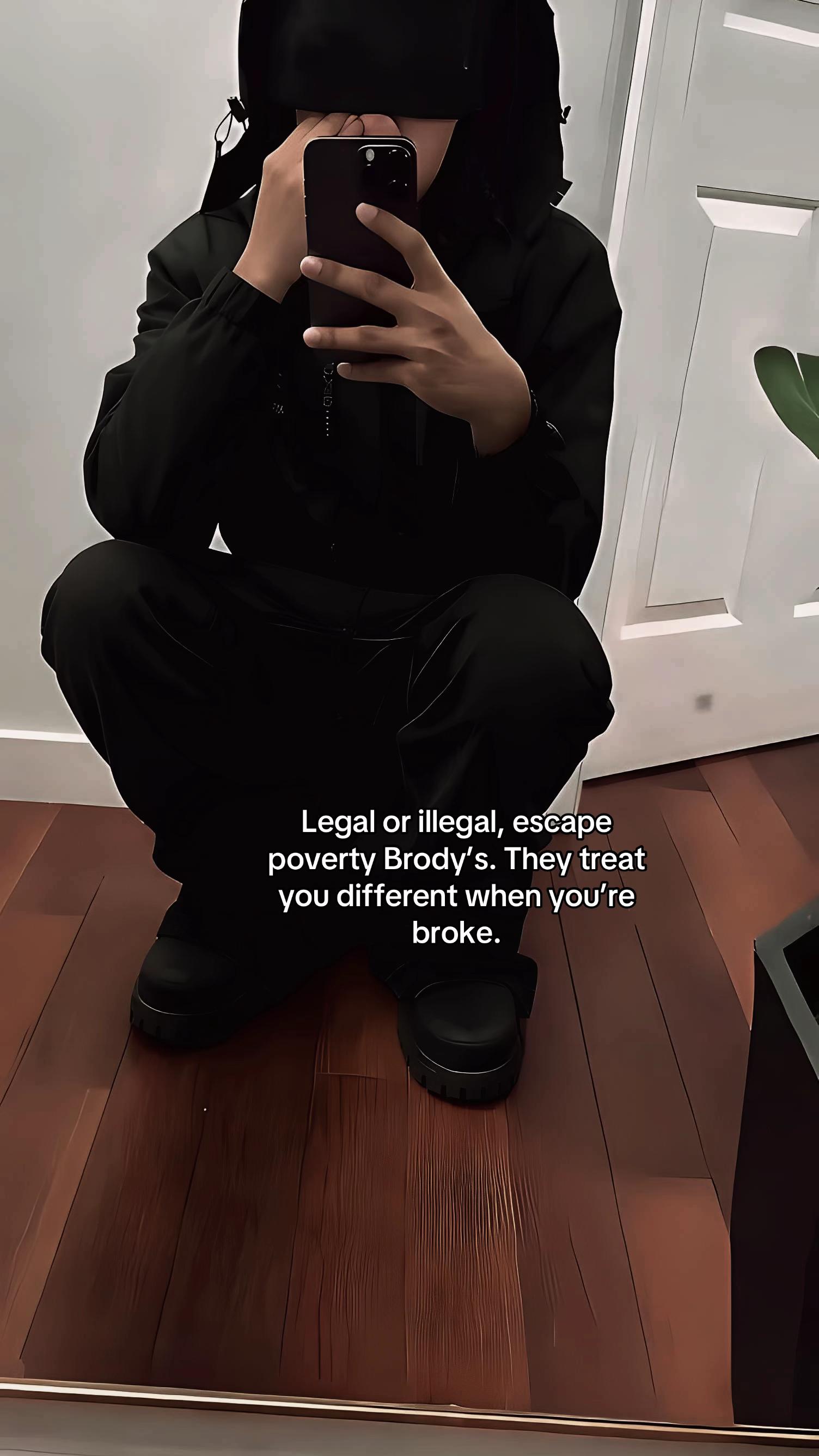 @Not.chris🗿🖤