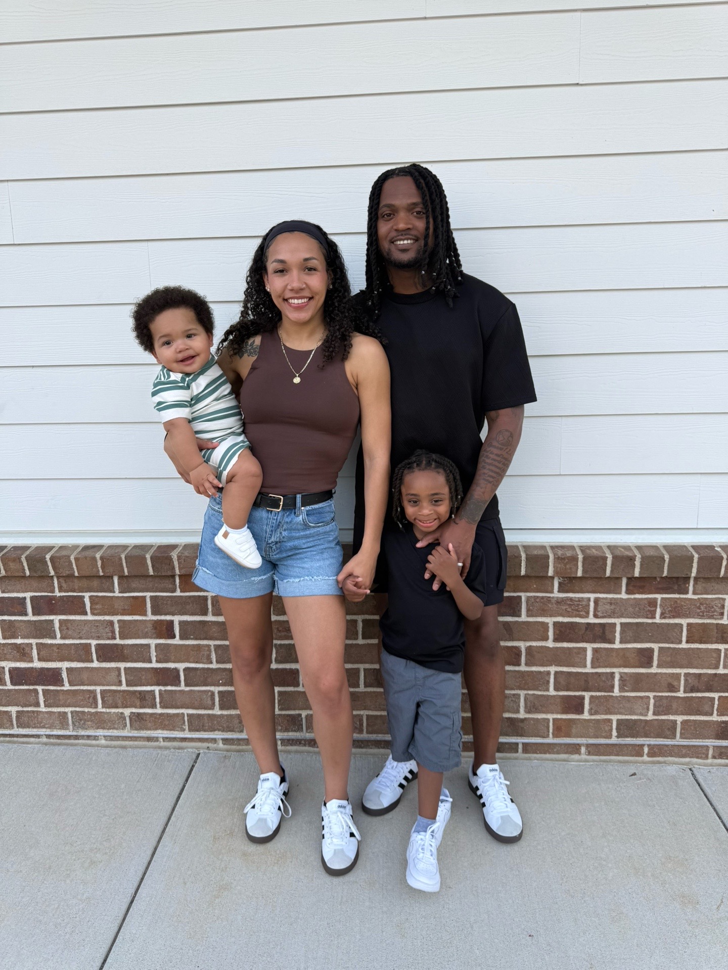 @Benson Family🧡