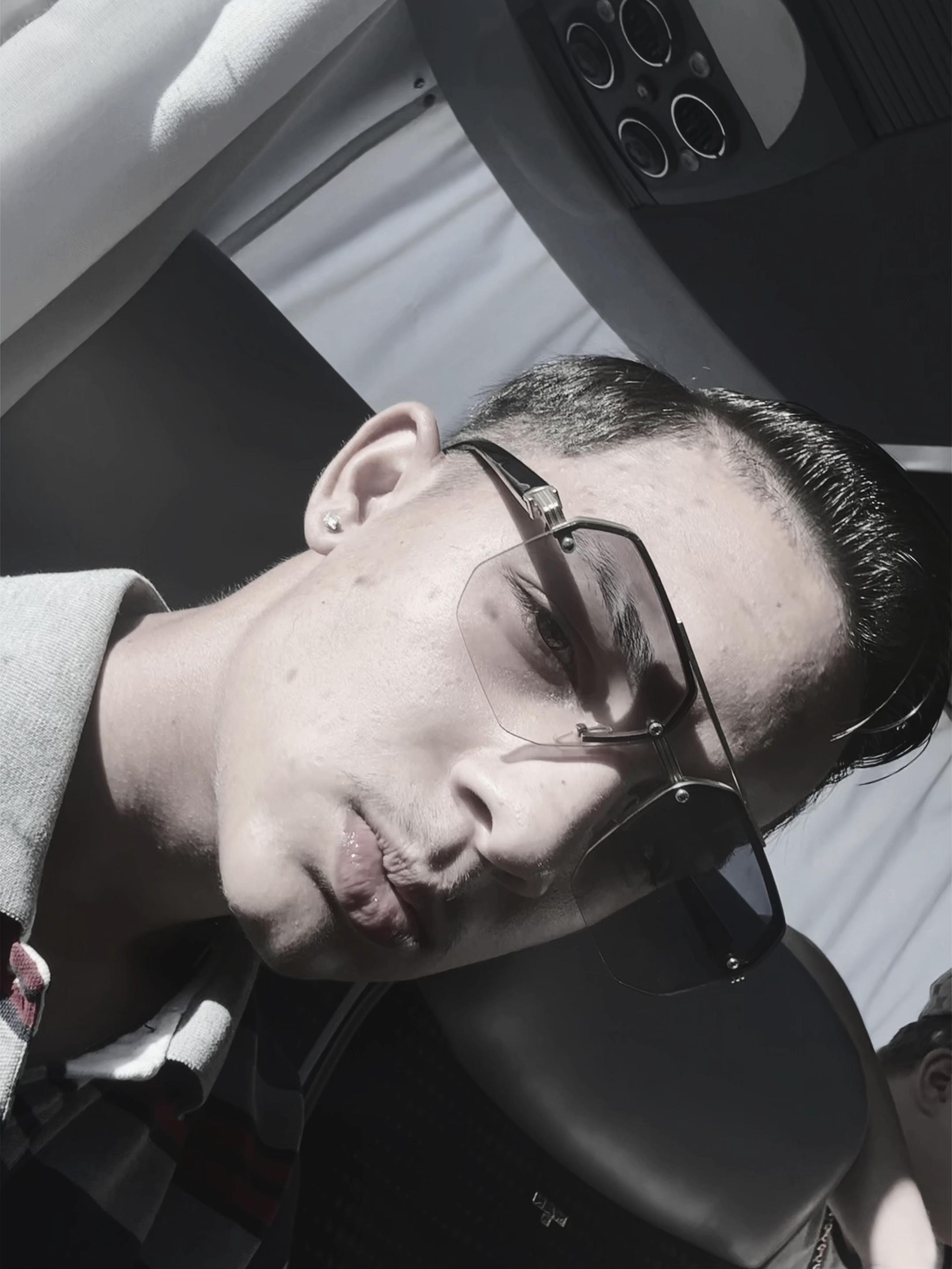 @DANI🖤🩶🤍