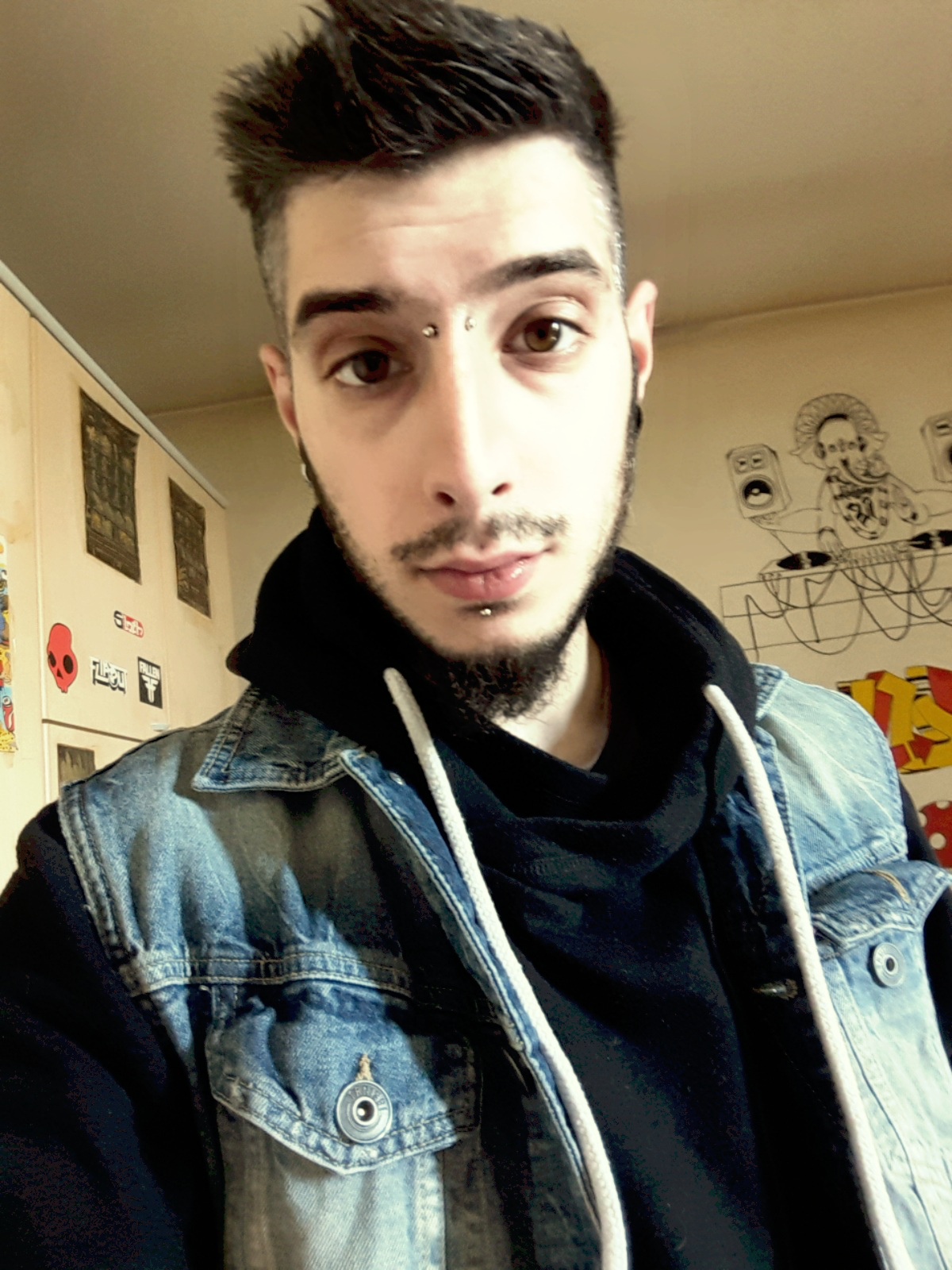 @Visual Sanguine