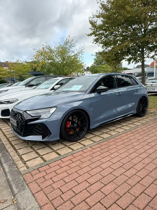 @Oussama Audi RS6🇩🇪🇹🇳