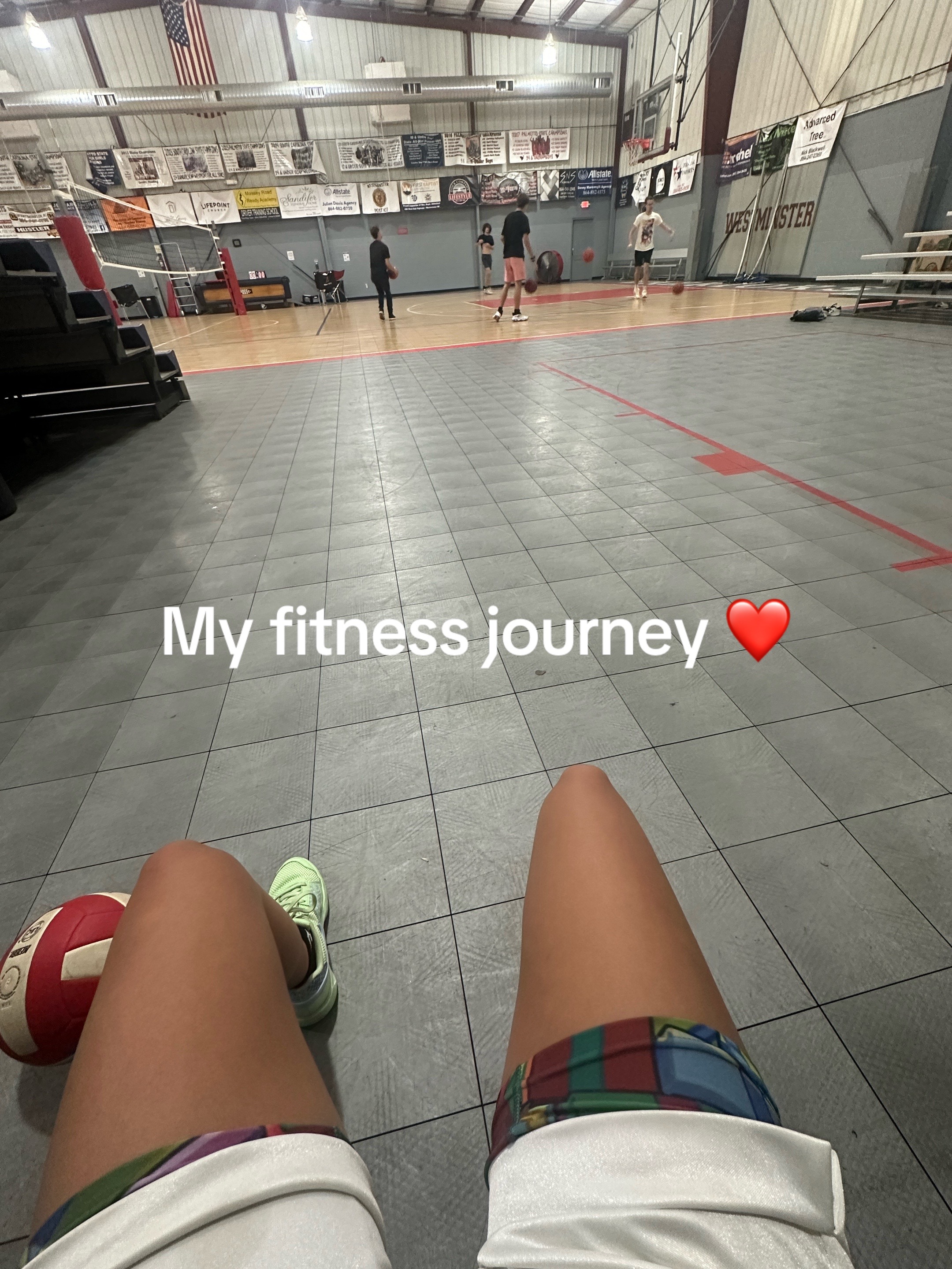 @Katiehawkinscr