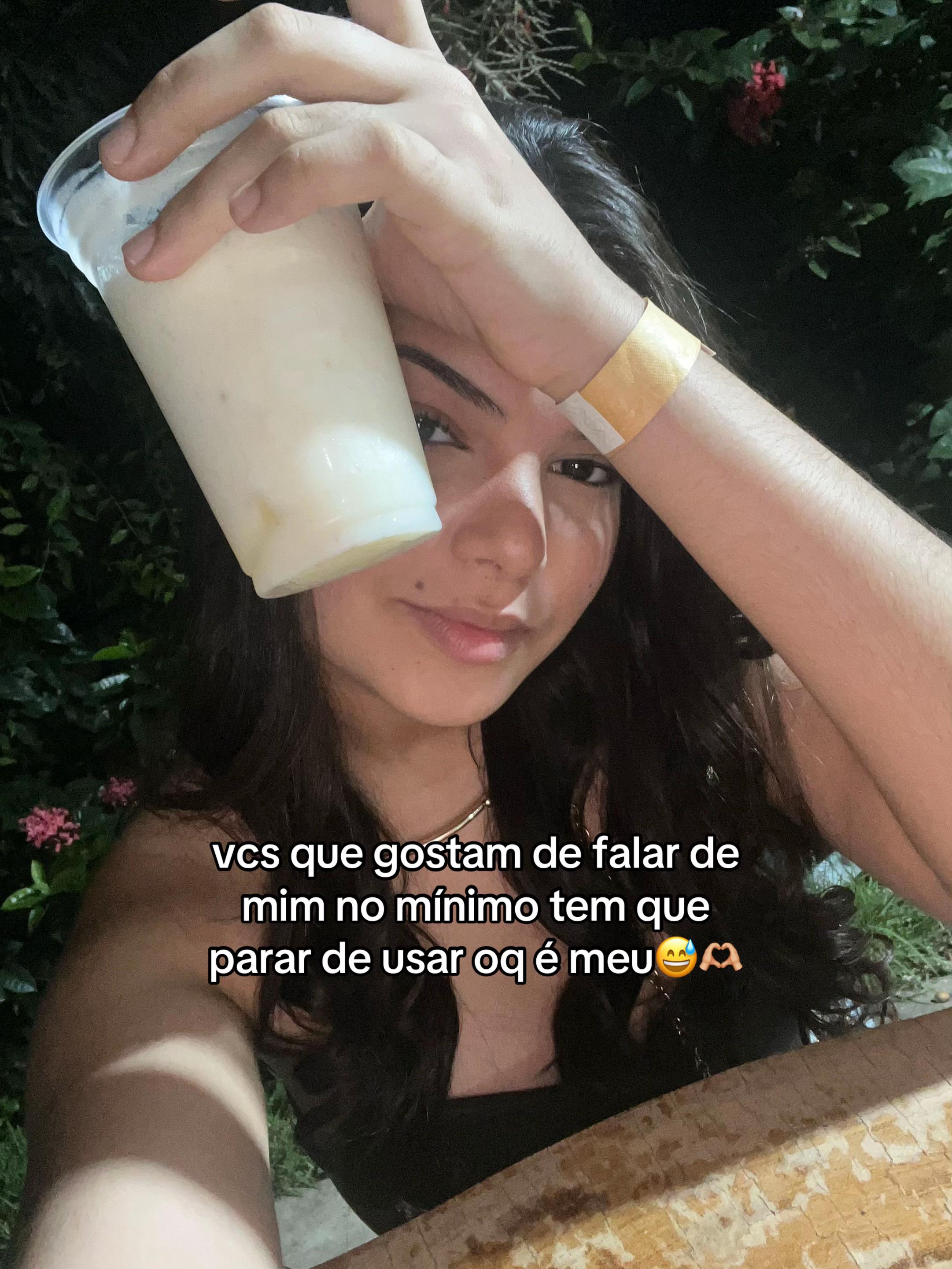 @Thauany 