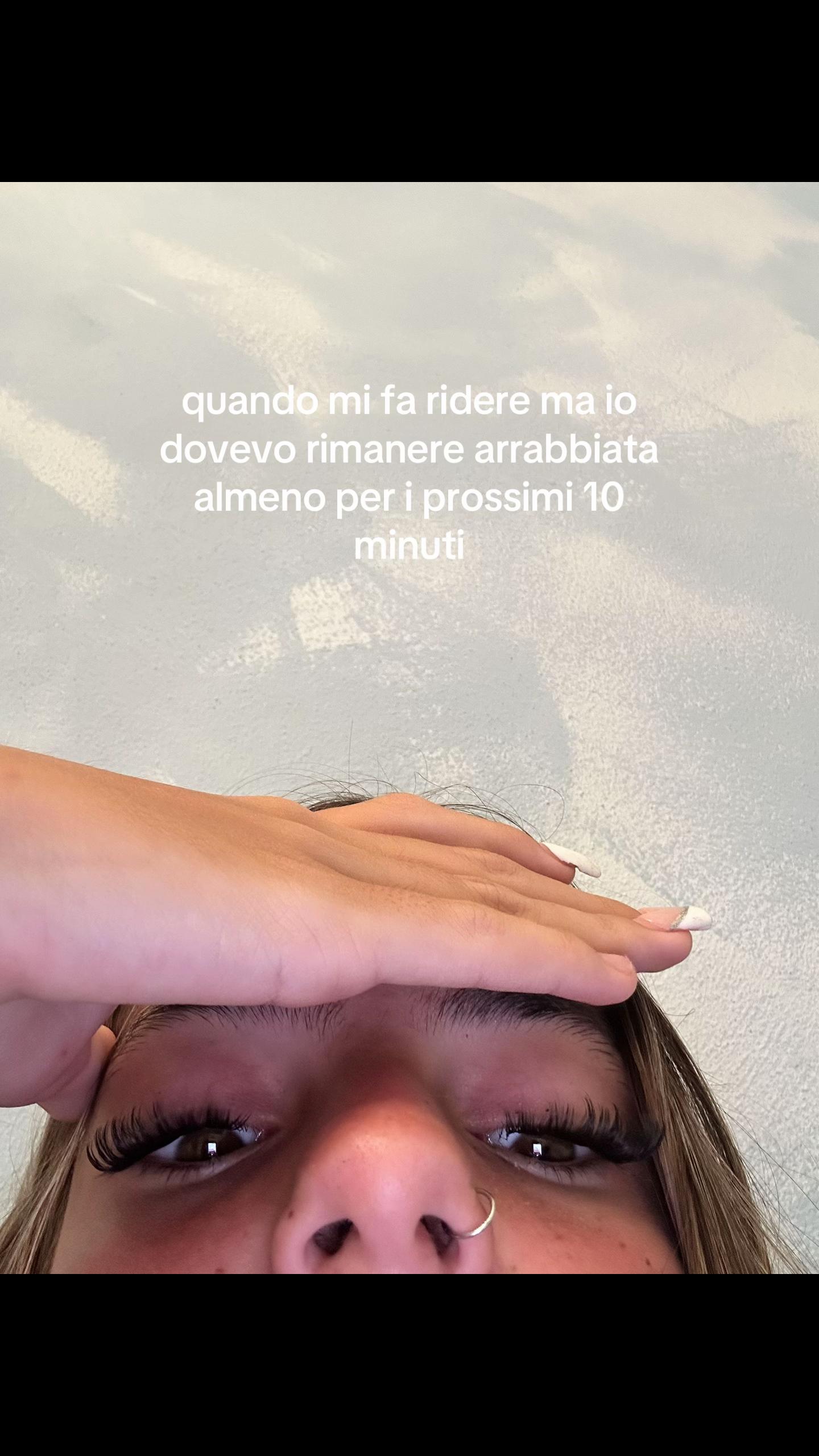 @👸🏼