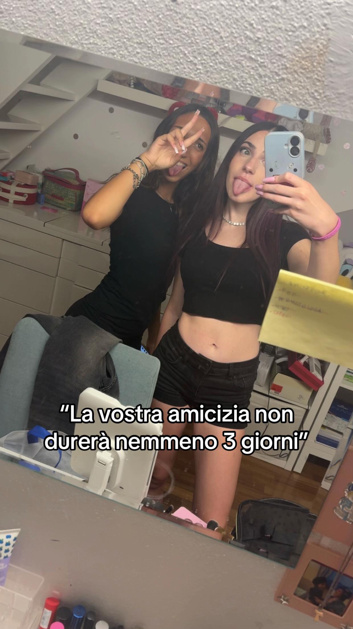 @sorellastre