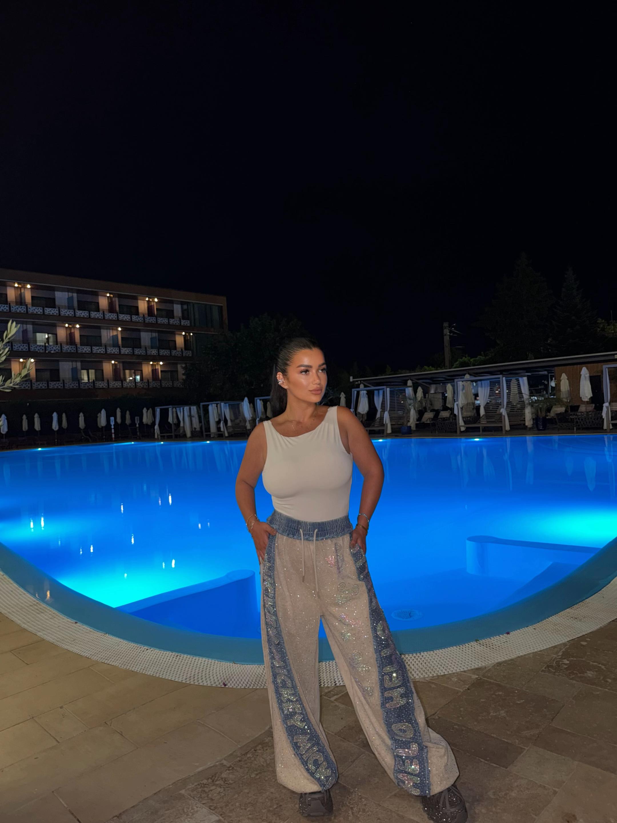 @Ana Maria Pamantas
