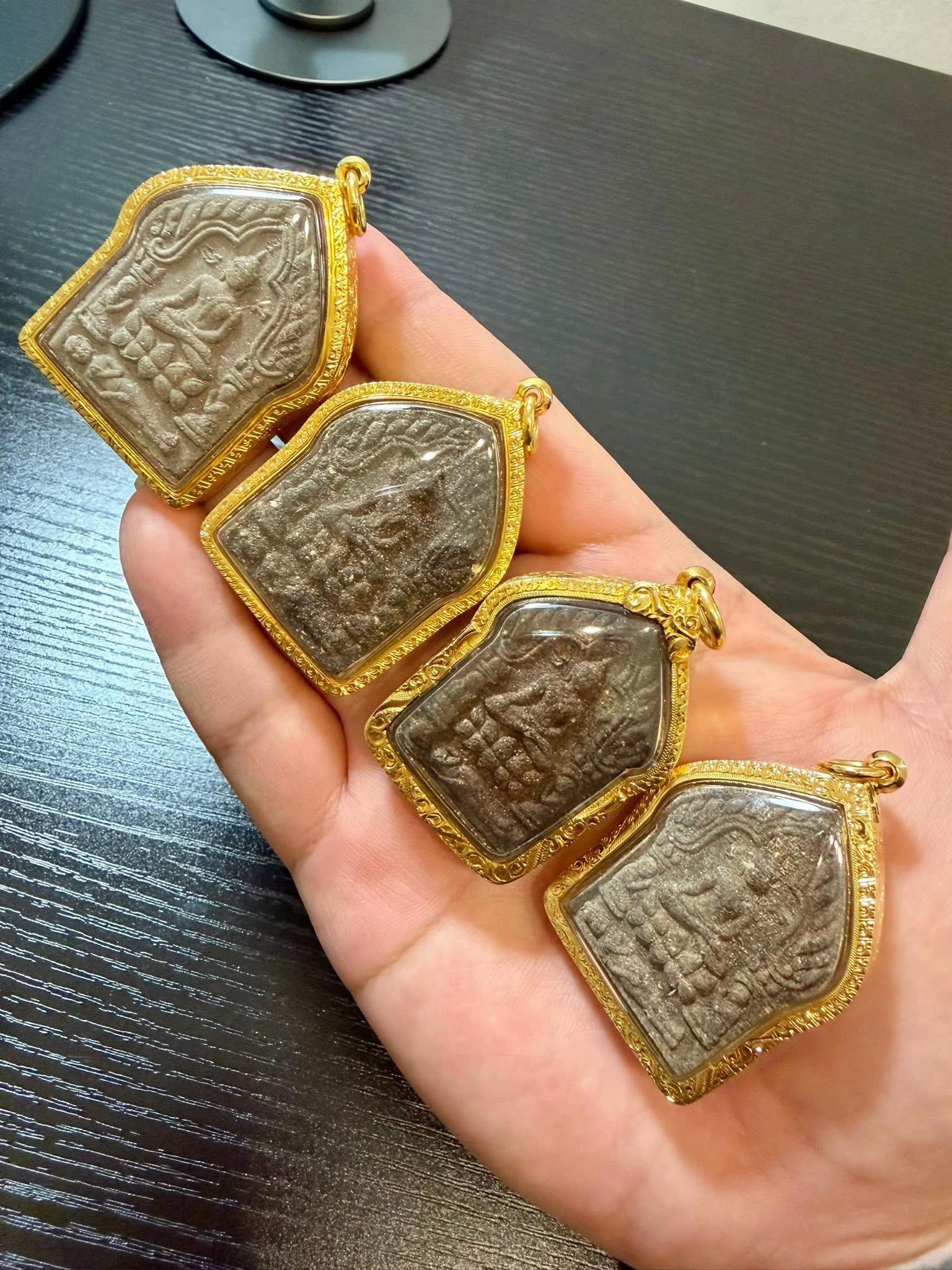 @Seneh House Amulet