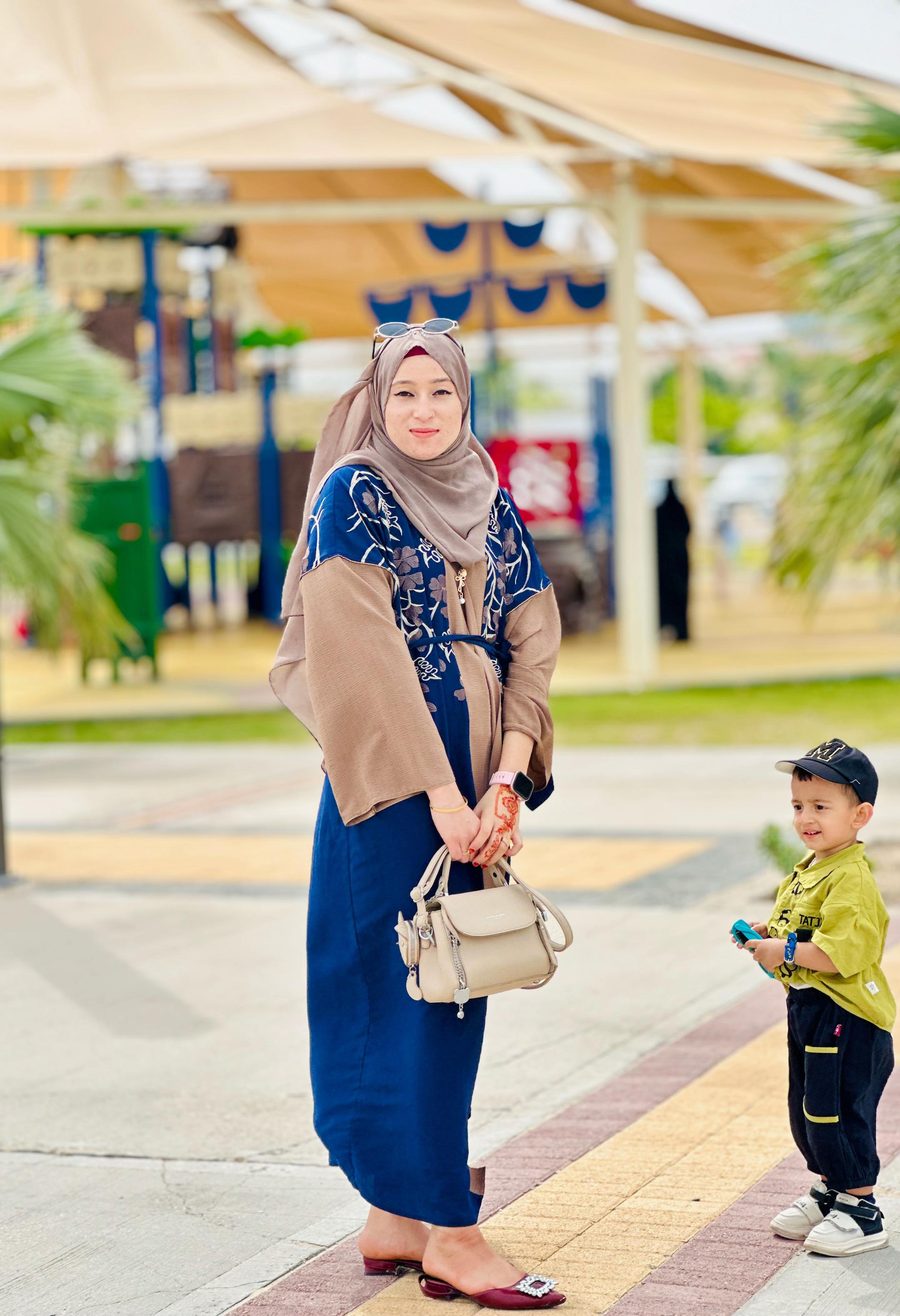 @Salina Miya