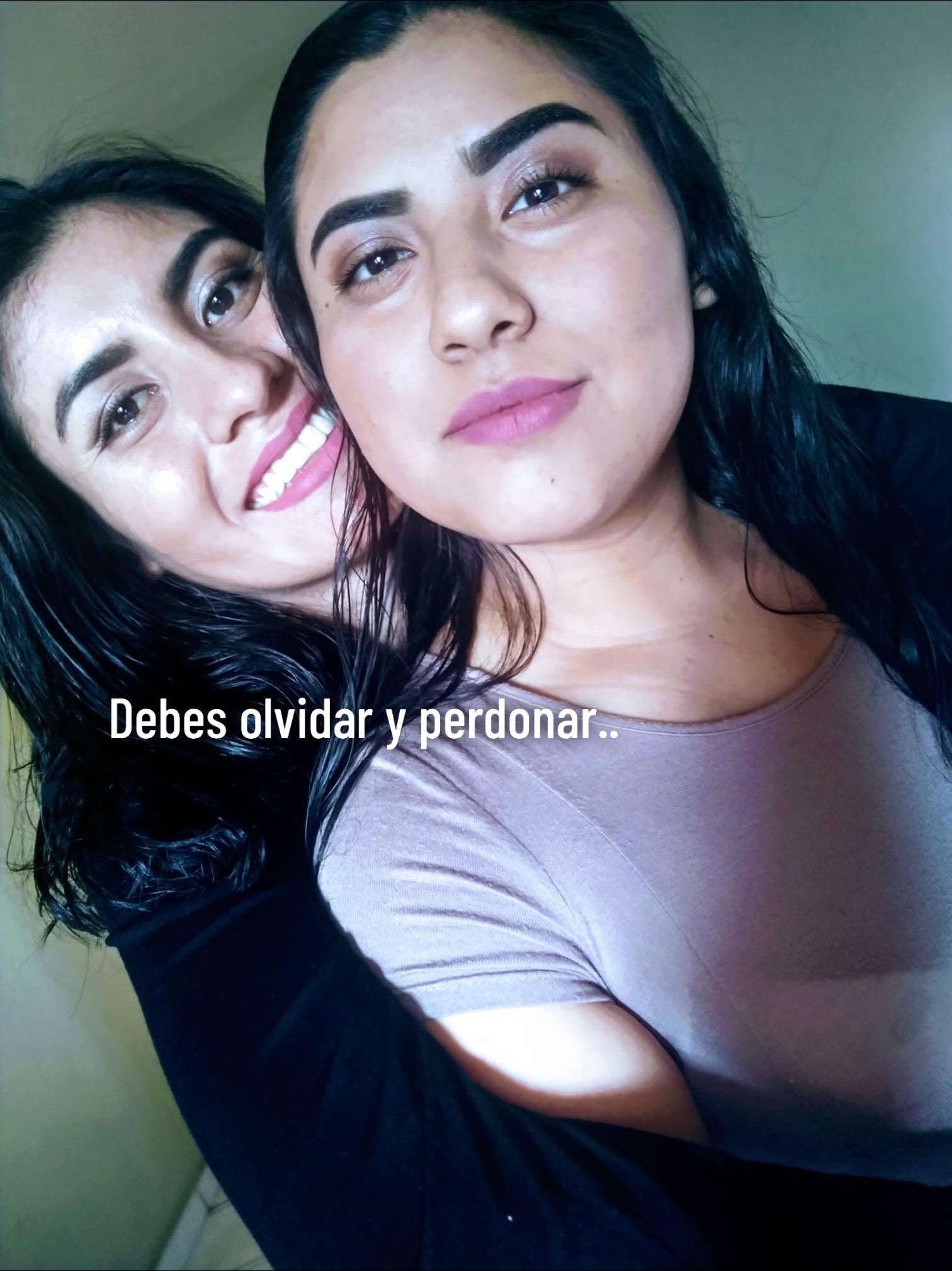 @priscila gaytan🍒>