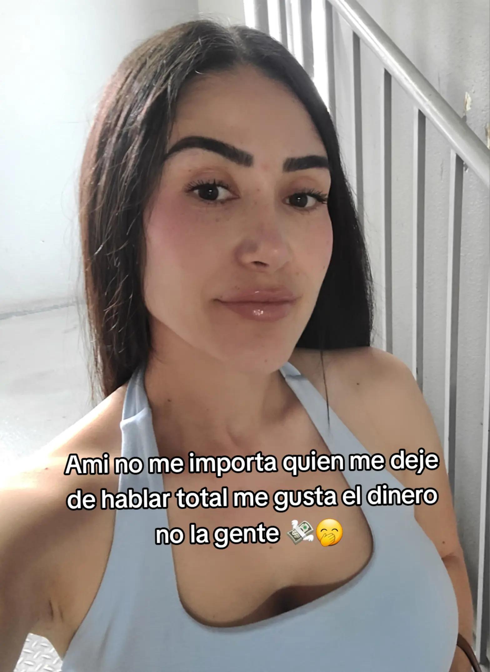 @🦋